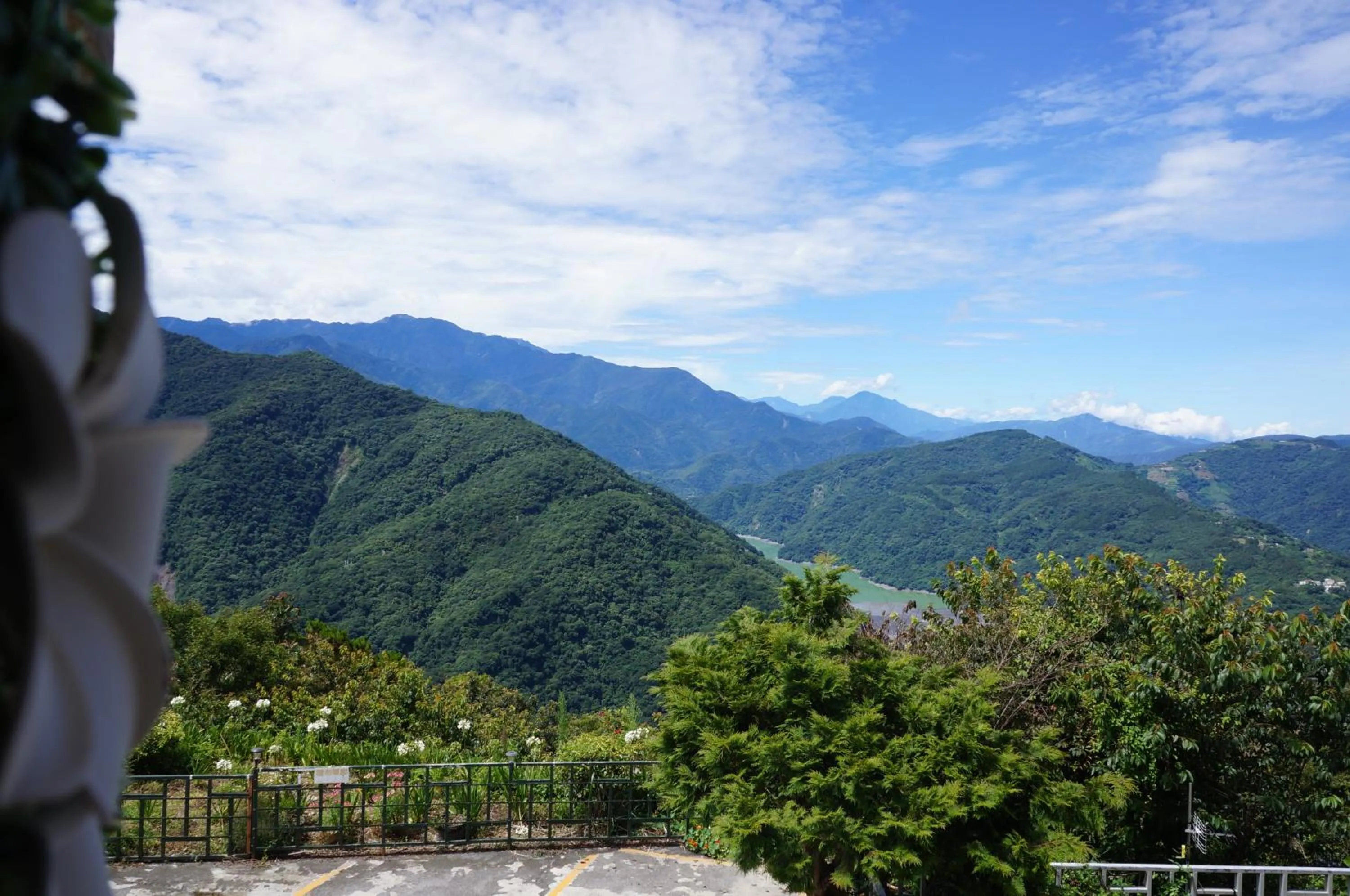 Spring in Shan Shui-Yuan Vege Guest House