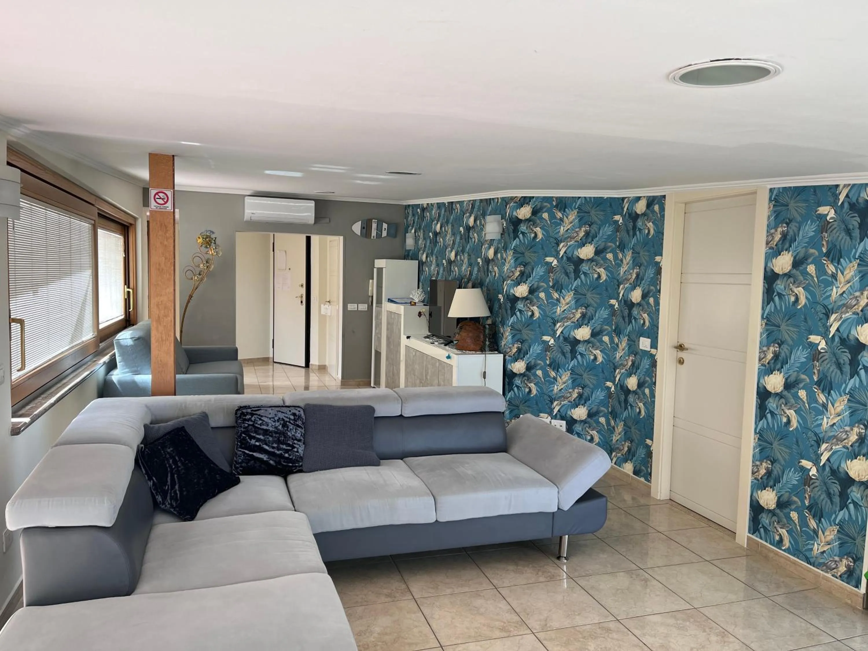 Photo of the whole room in Kalaskiso'