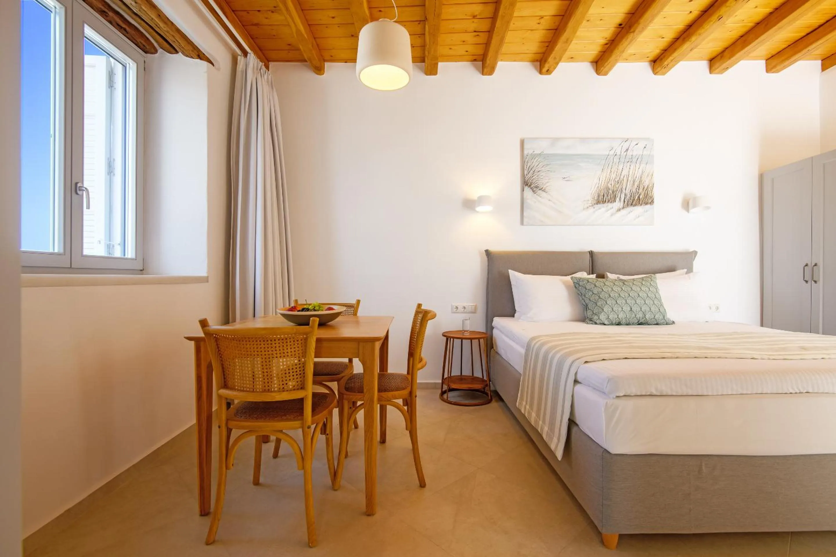 Photo of the whole room, Bed in Castle Mansions