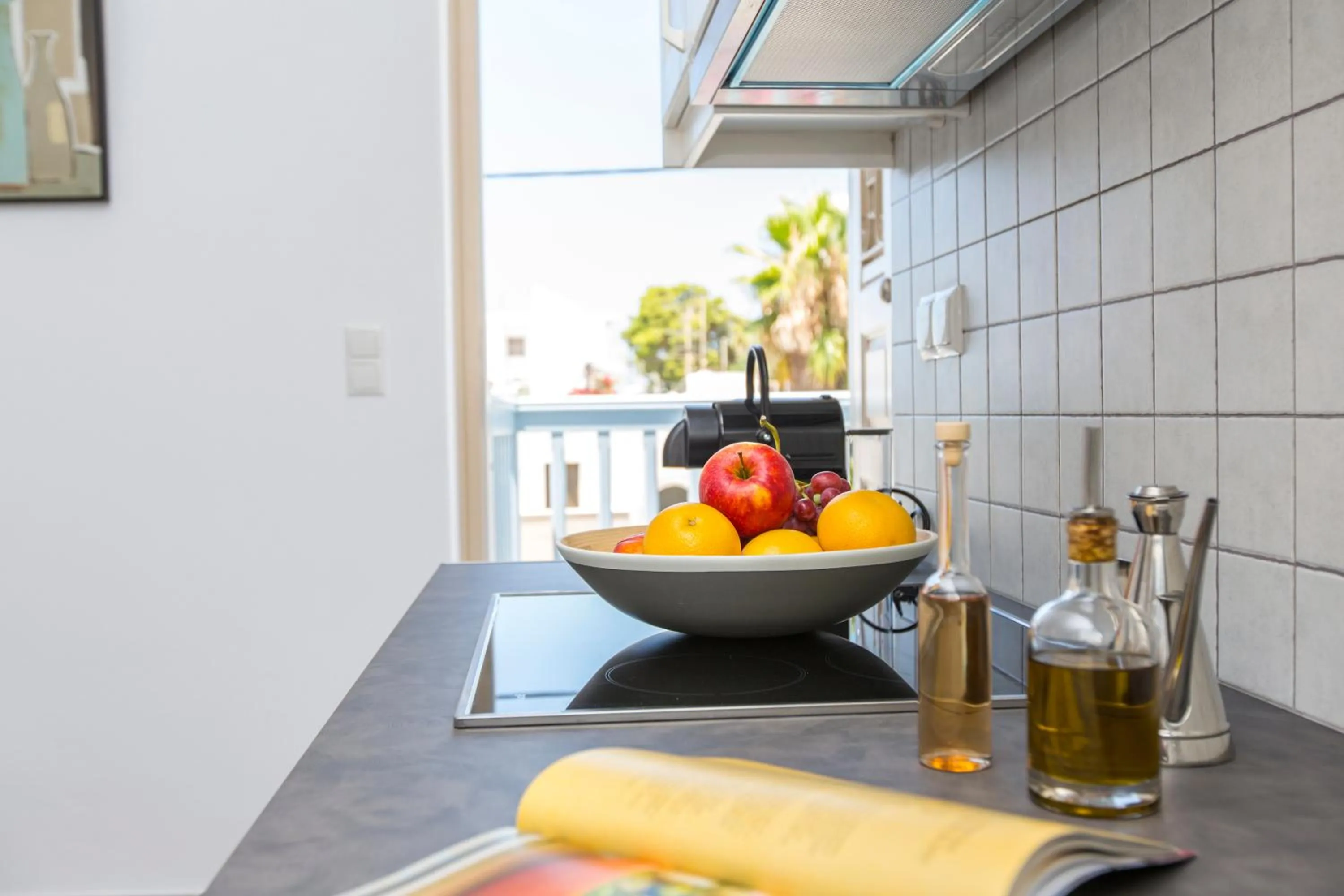 Kitchen or kitchenette in Castle Mansions