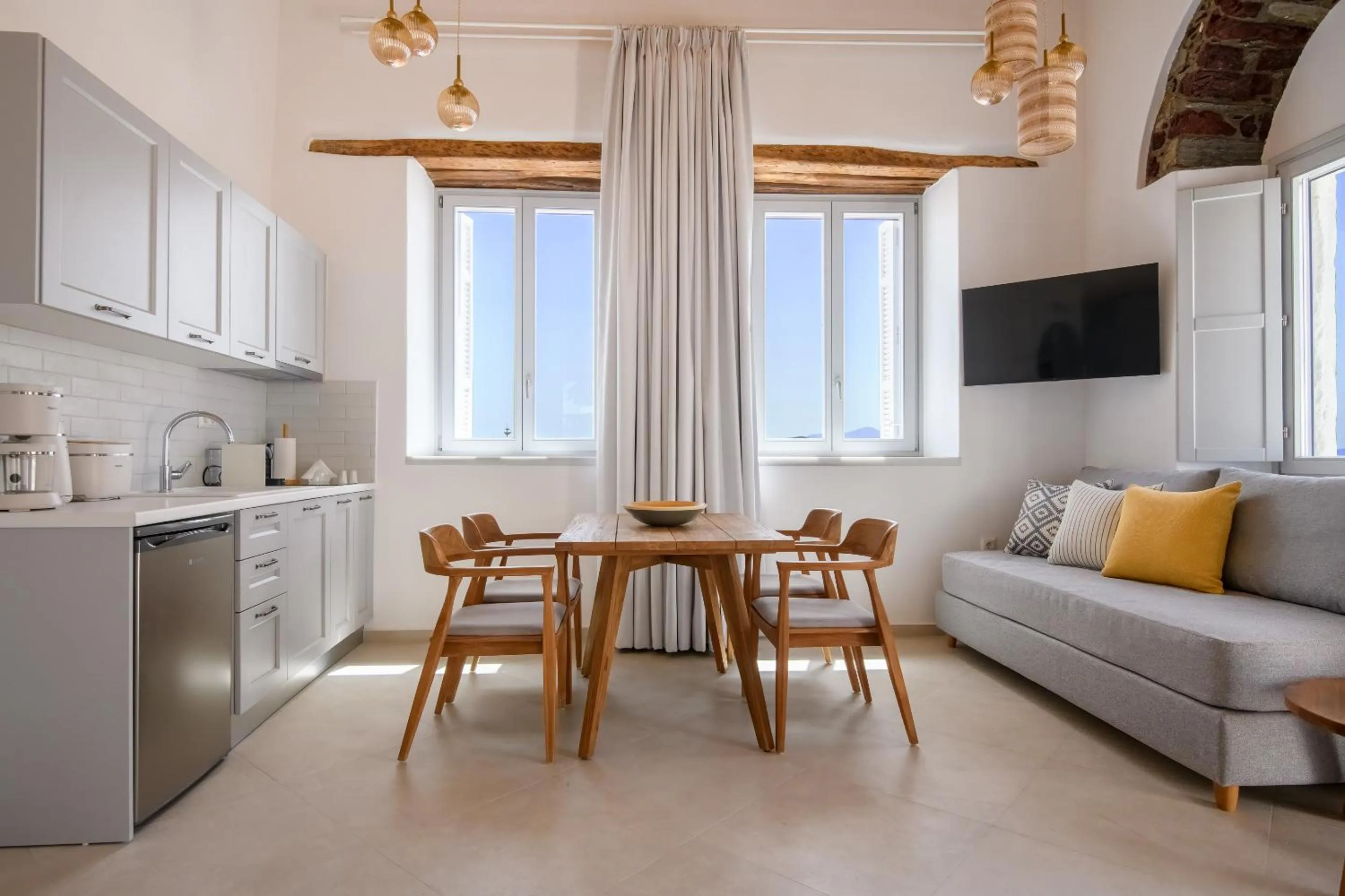 TV and multimedia in Castle Mansions