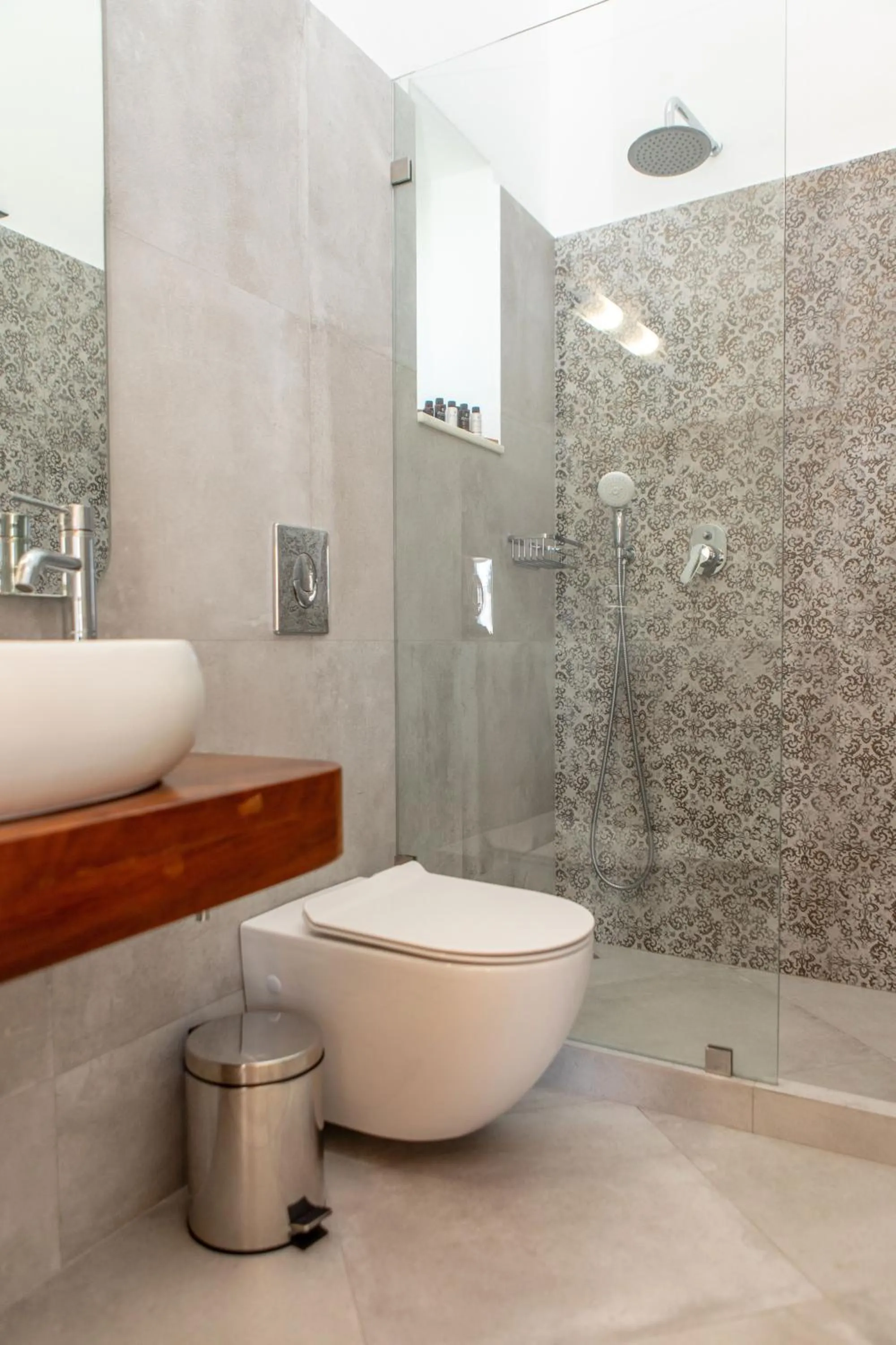 Bathroom in Castle Mansions