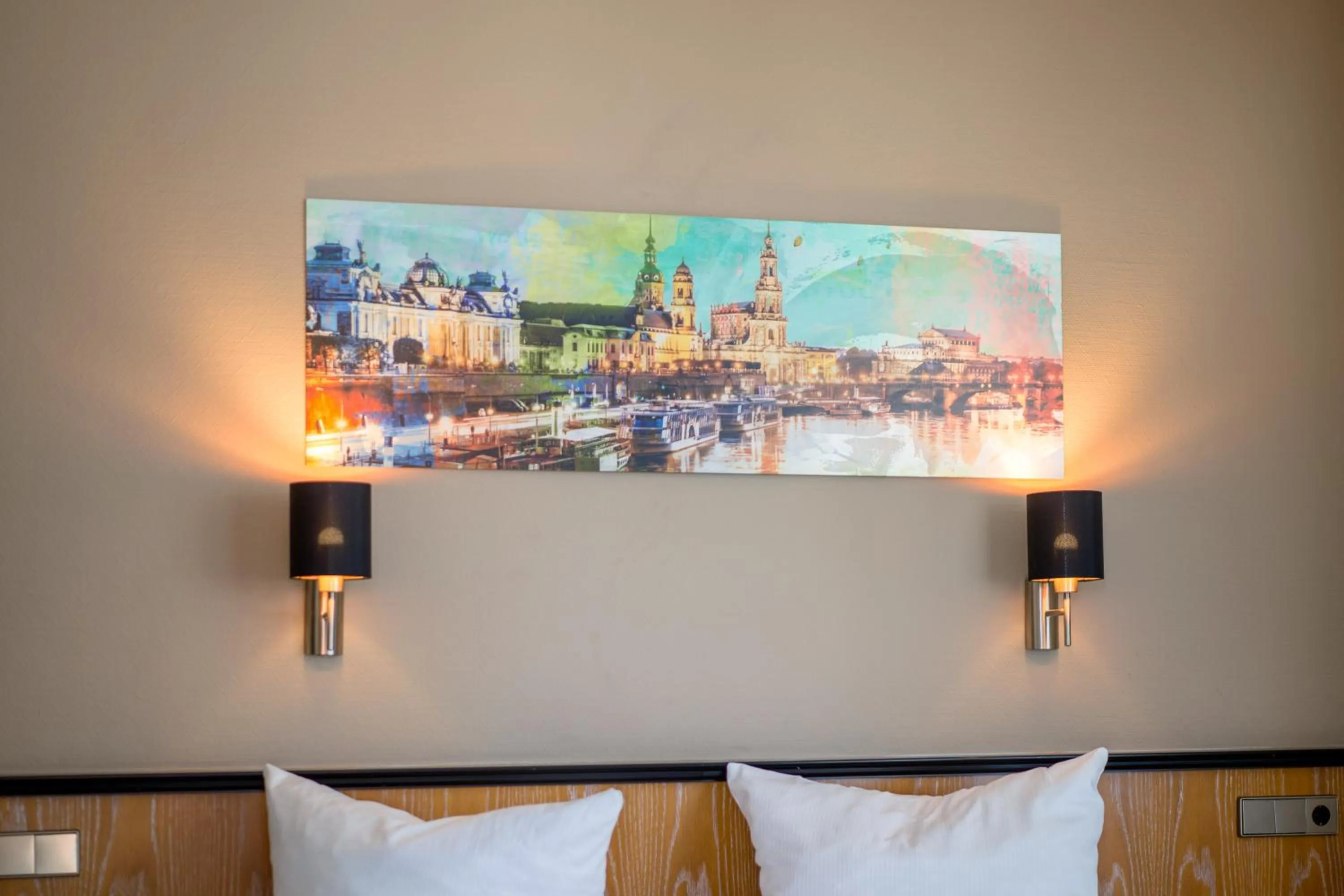 Communal lounge/ TV room in Sax Imperial