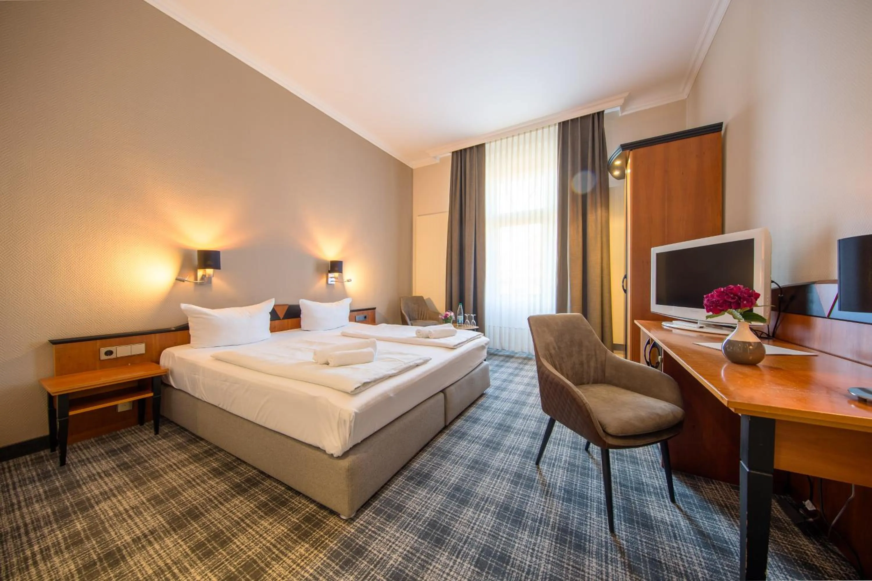 Photo of the whole room in Sax Imperial