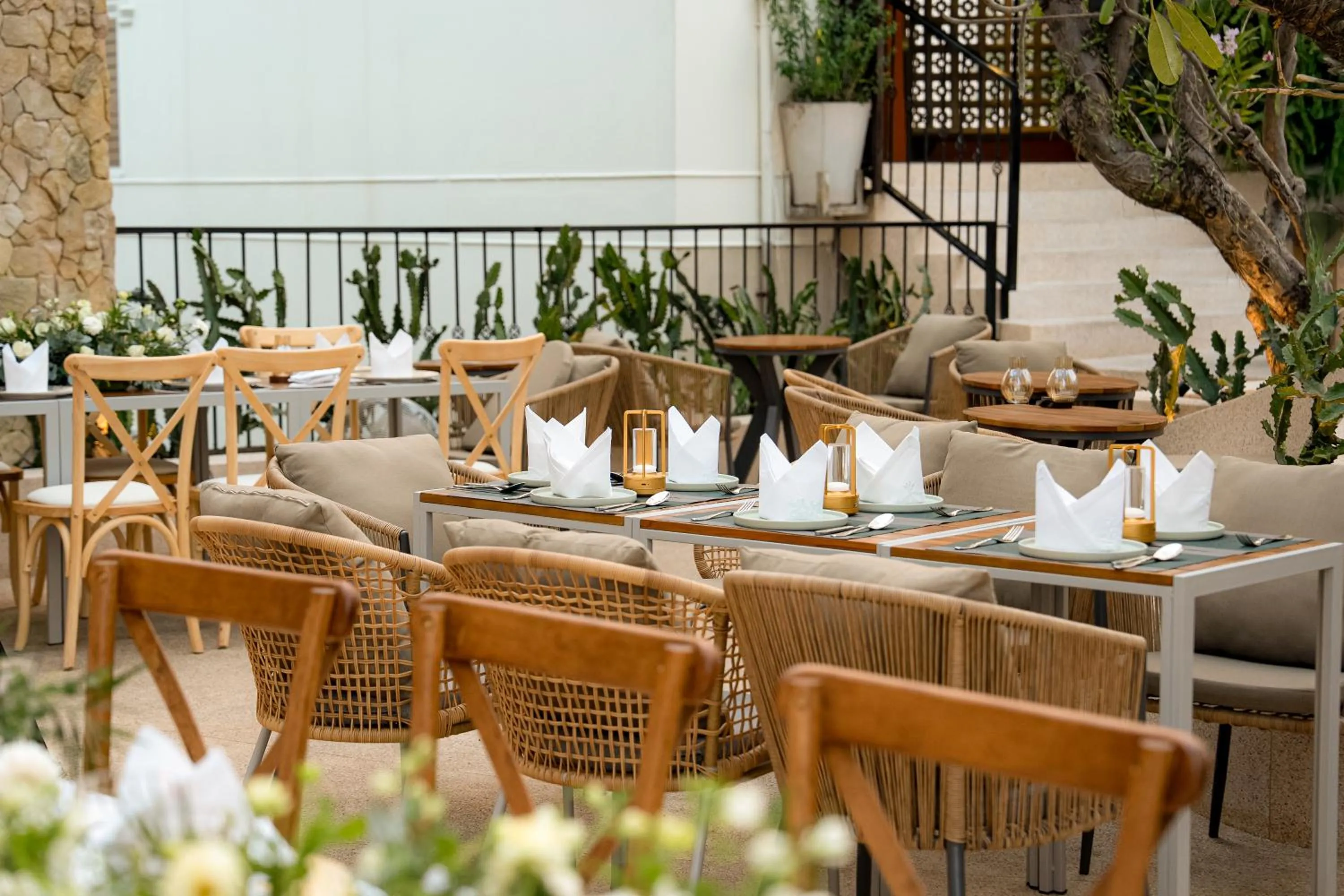 Garden in Alagon City Hotel & Spa