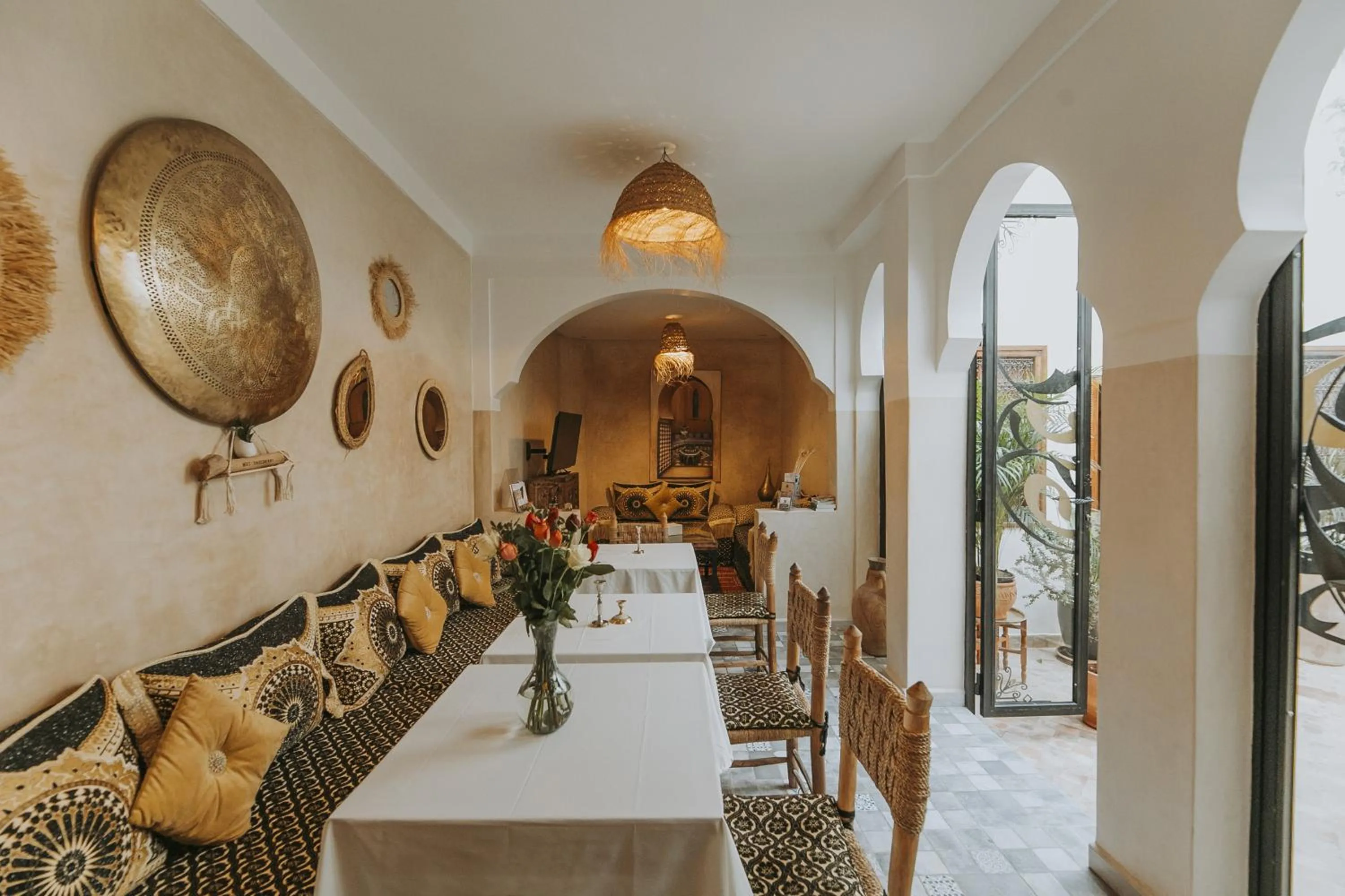 Restaurant/places to eat in Riad Dar Coram