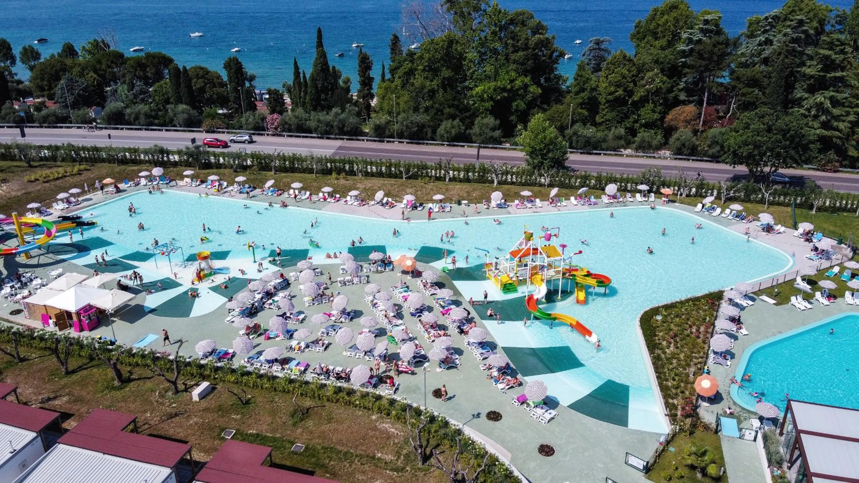 Swimming pool in Camping Cisano - San Vito
