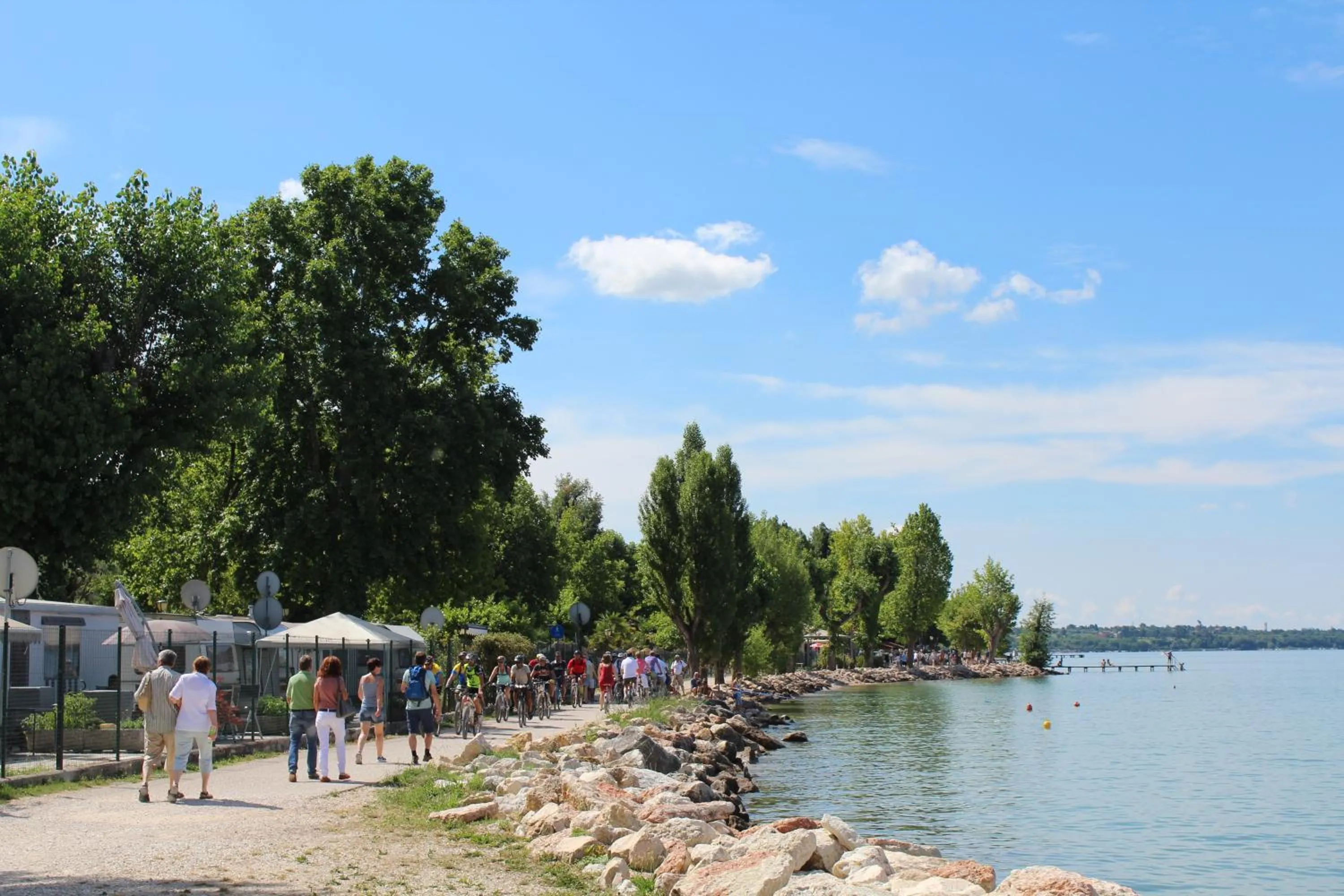 Day in Camping Cisano - San Vito