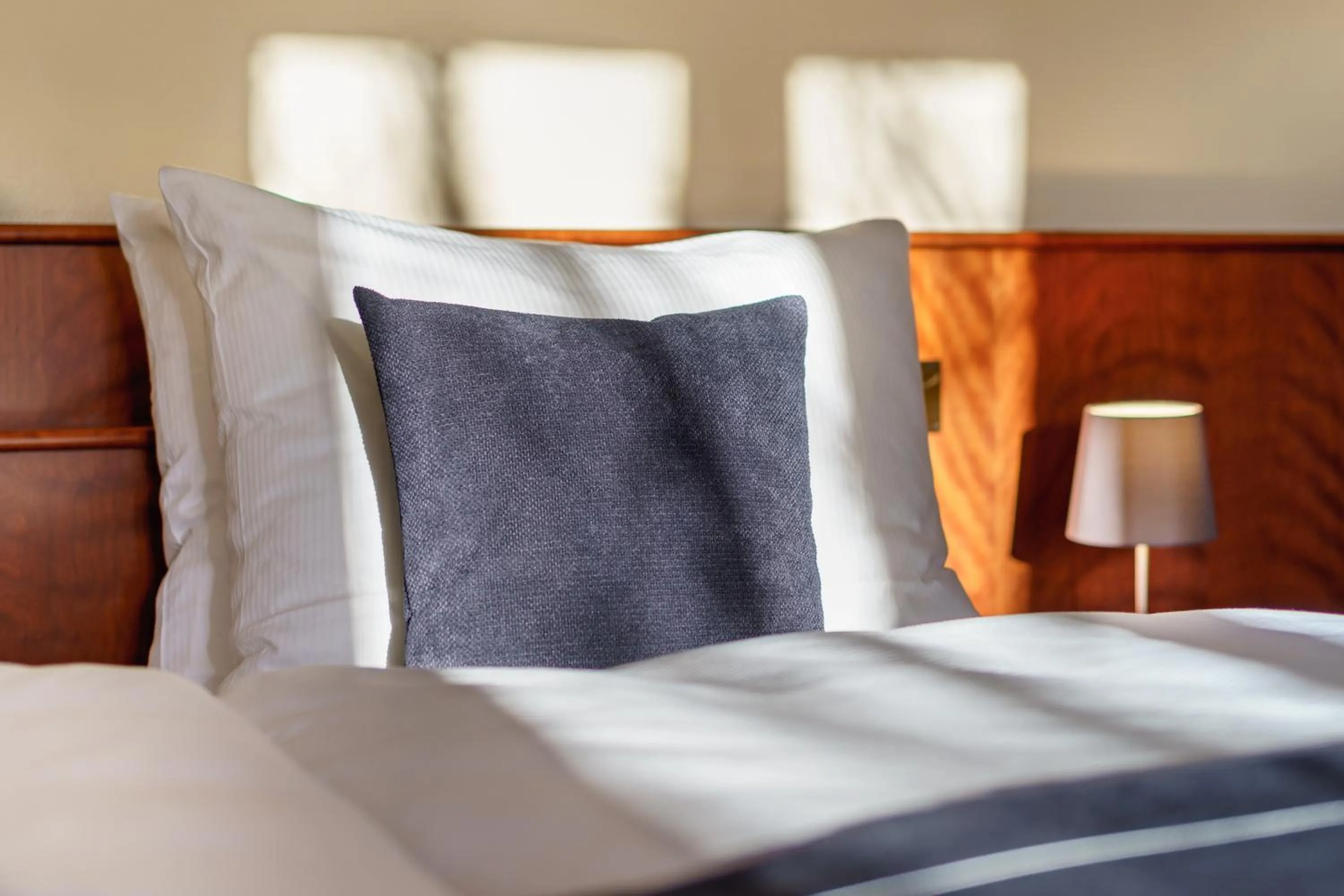 Living room, Bed in Hotel Hagemann Hamburg Hafen