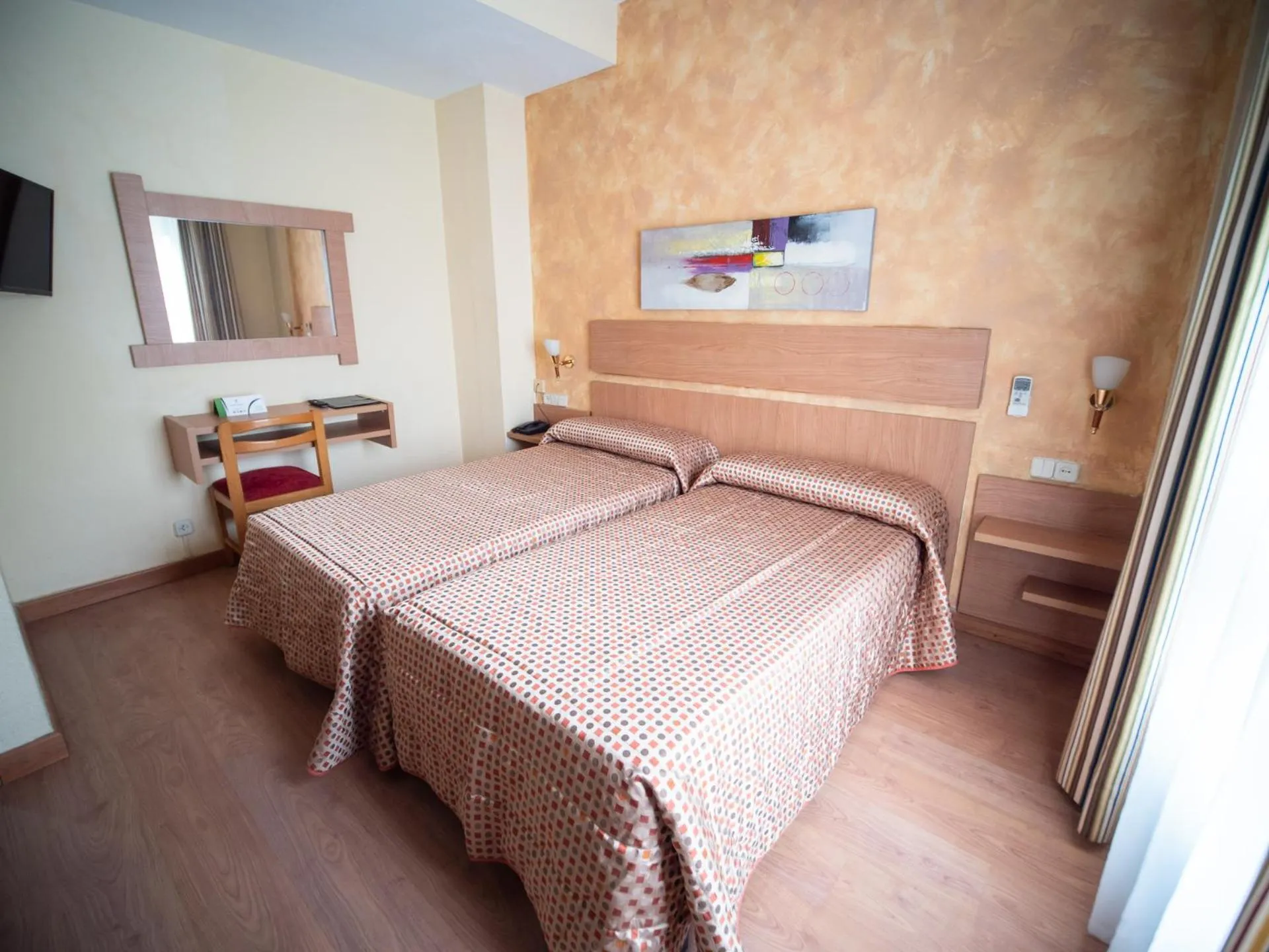 Photo of the whole room, Bed in Hotel Castilla