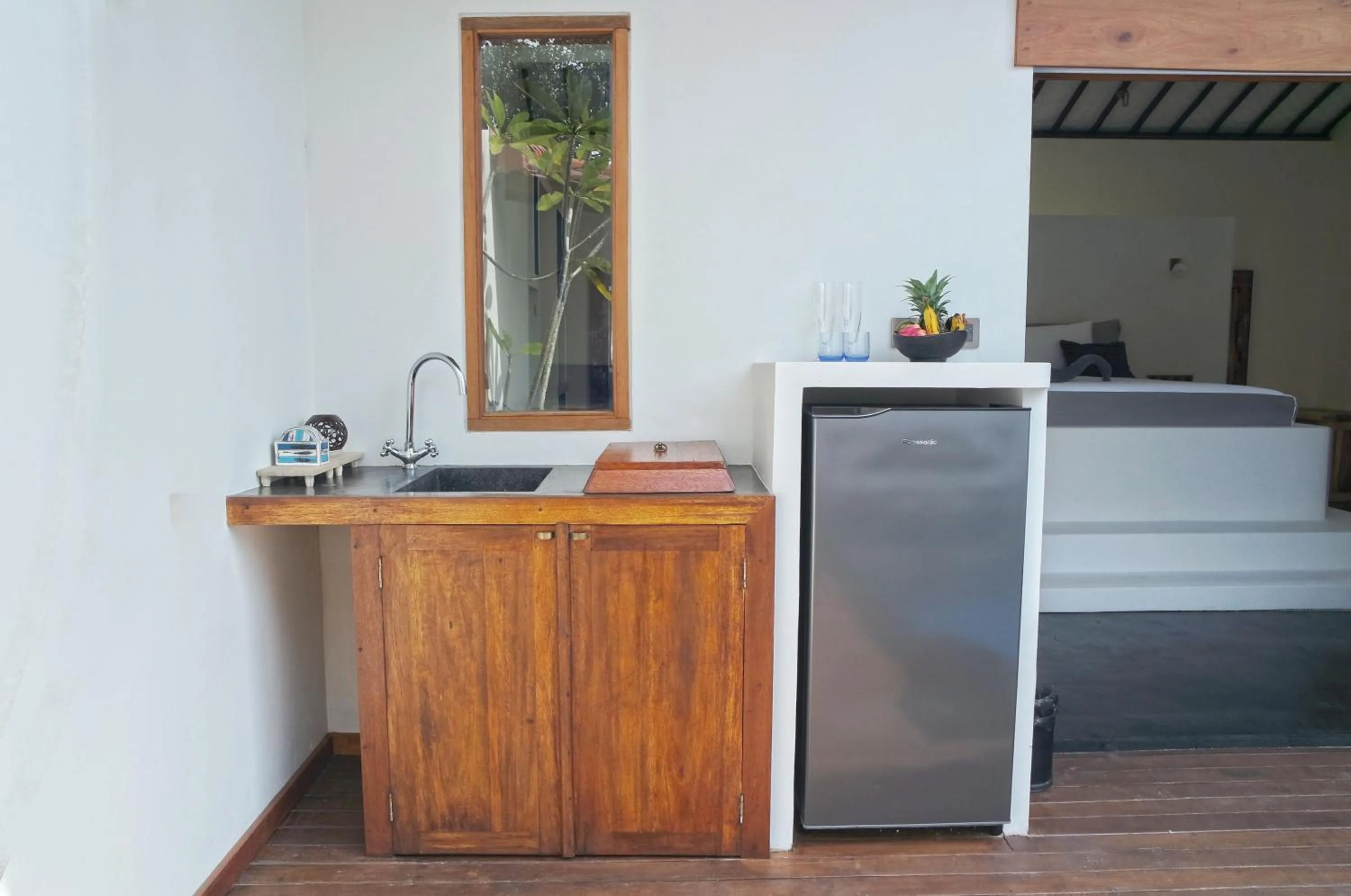 Kitchen or kitchenette, Bed in Stay Shark Villas Gili Air