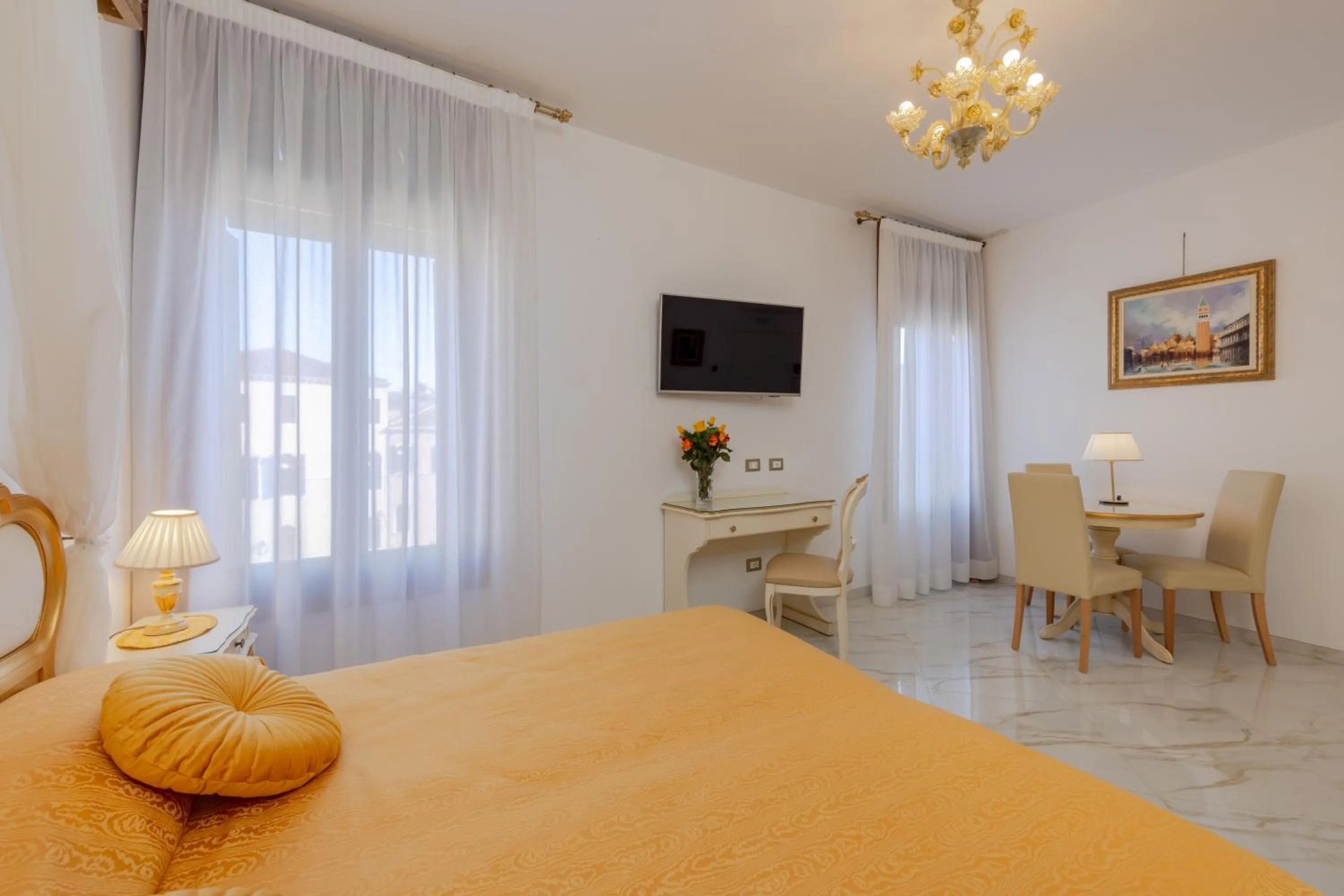 TV and multimedia, Bed in Hotel Marte