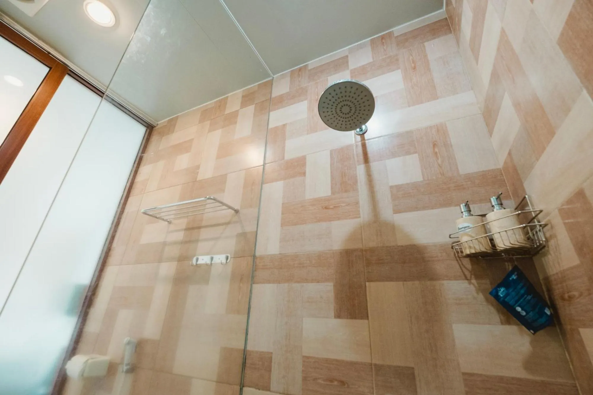 Bathroom in Bhuana Agung Villa and Restaurant