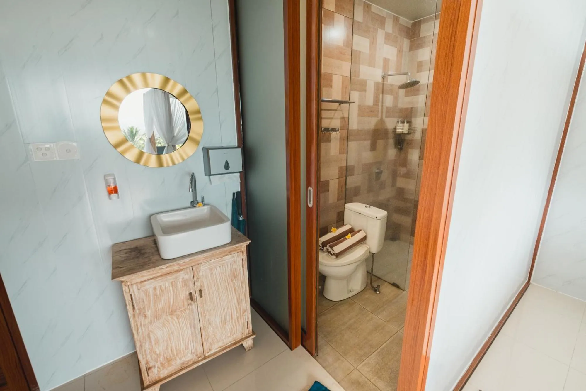 Bathroom in Bhuana Agung Villa and Restaurant
