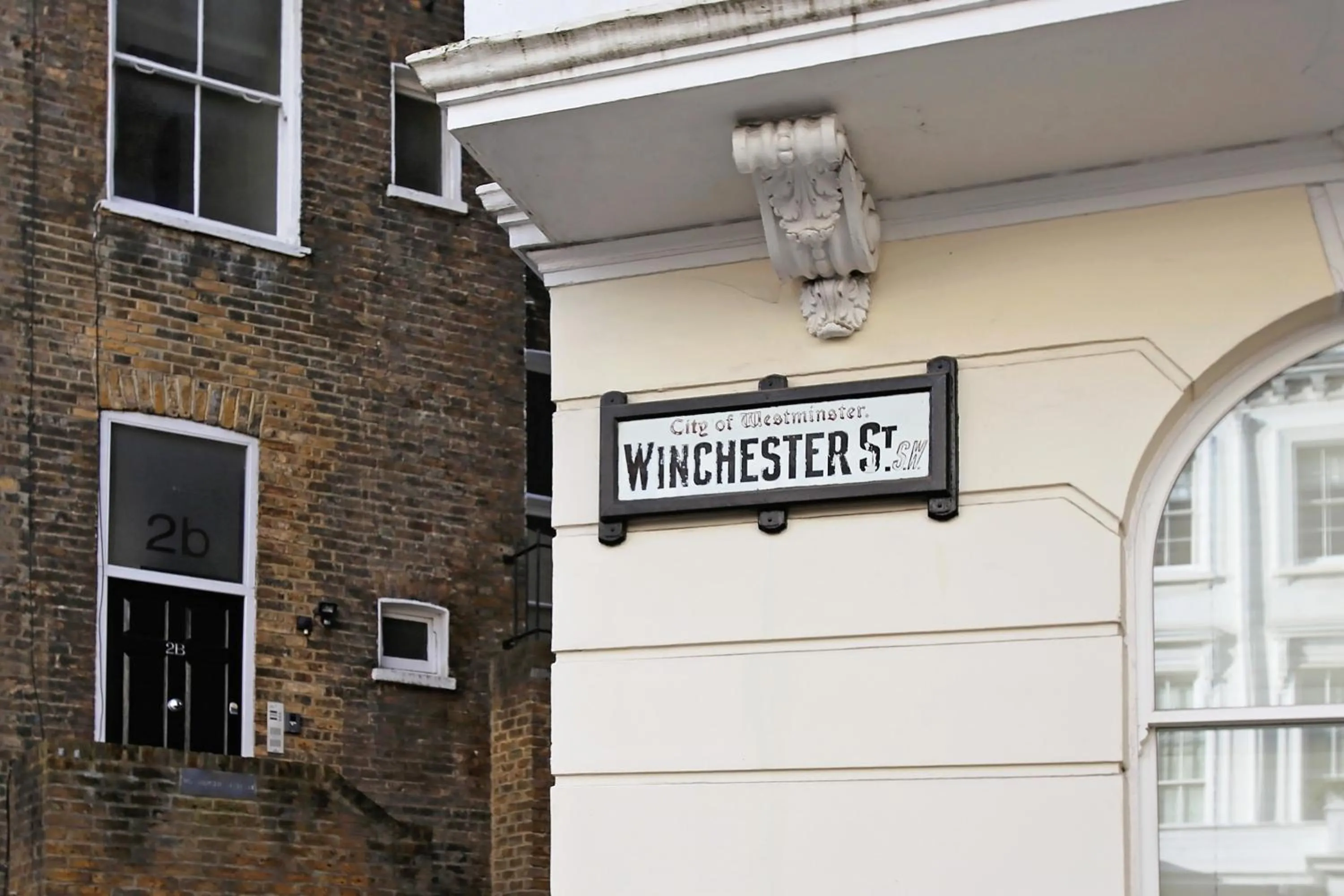 Property building in Central London Flat in Westminster