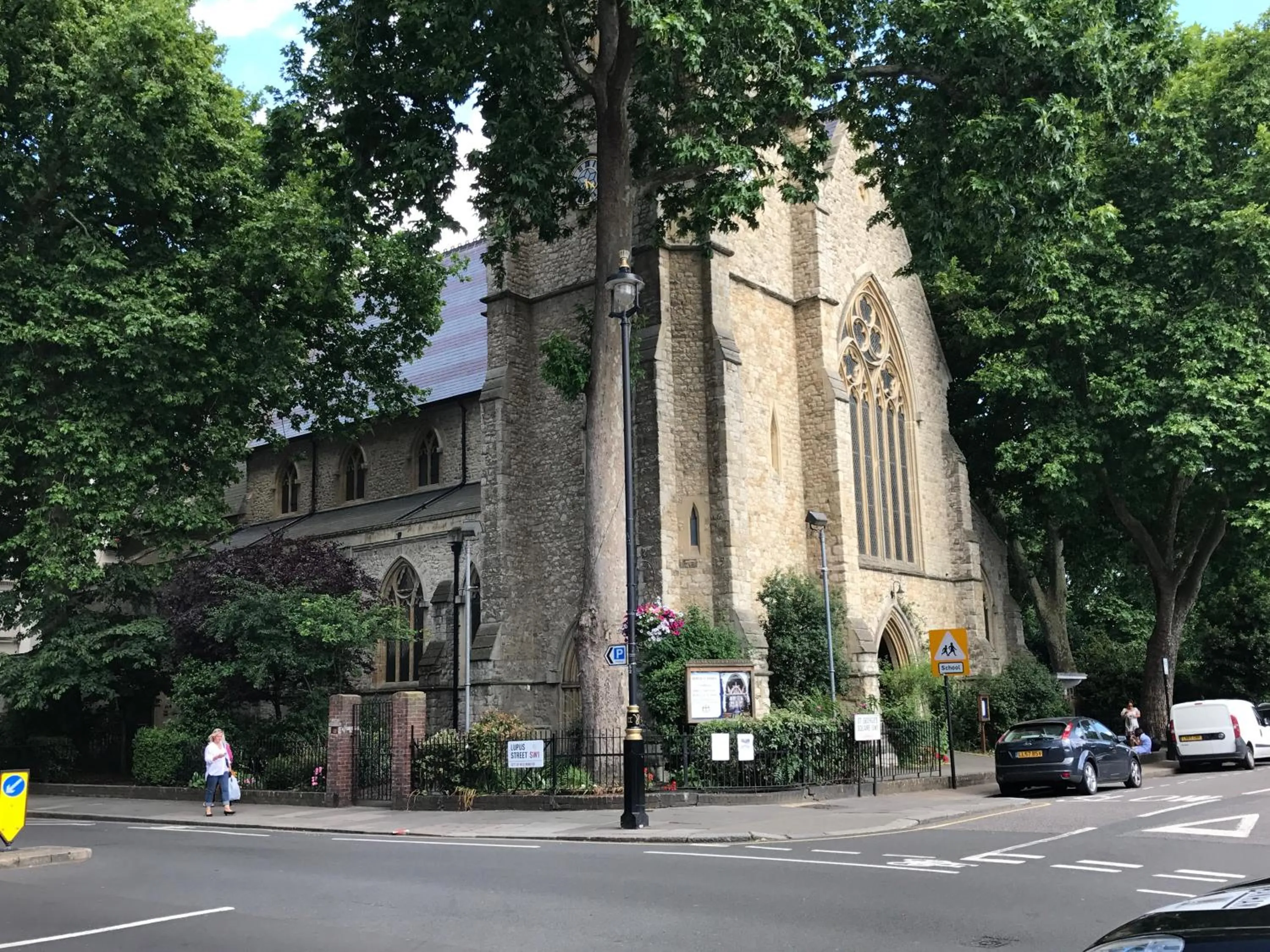 Neighbourhood in Central London Flat in Westminster