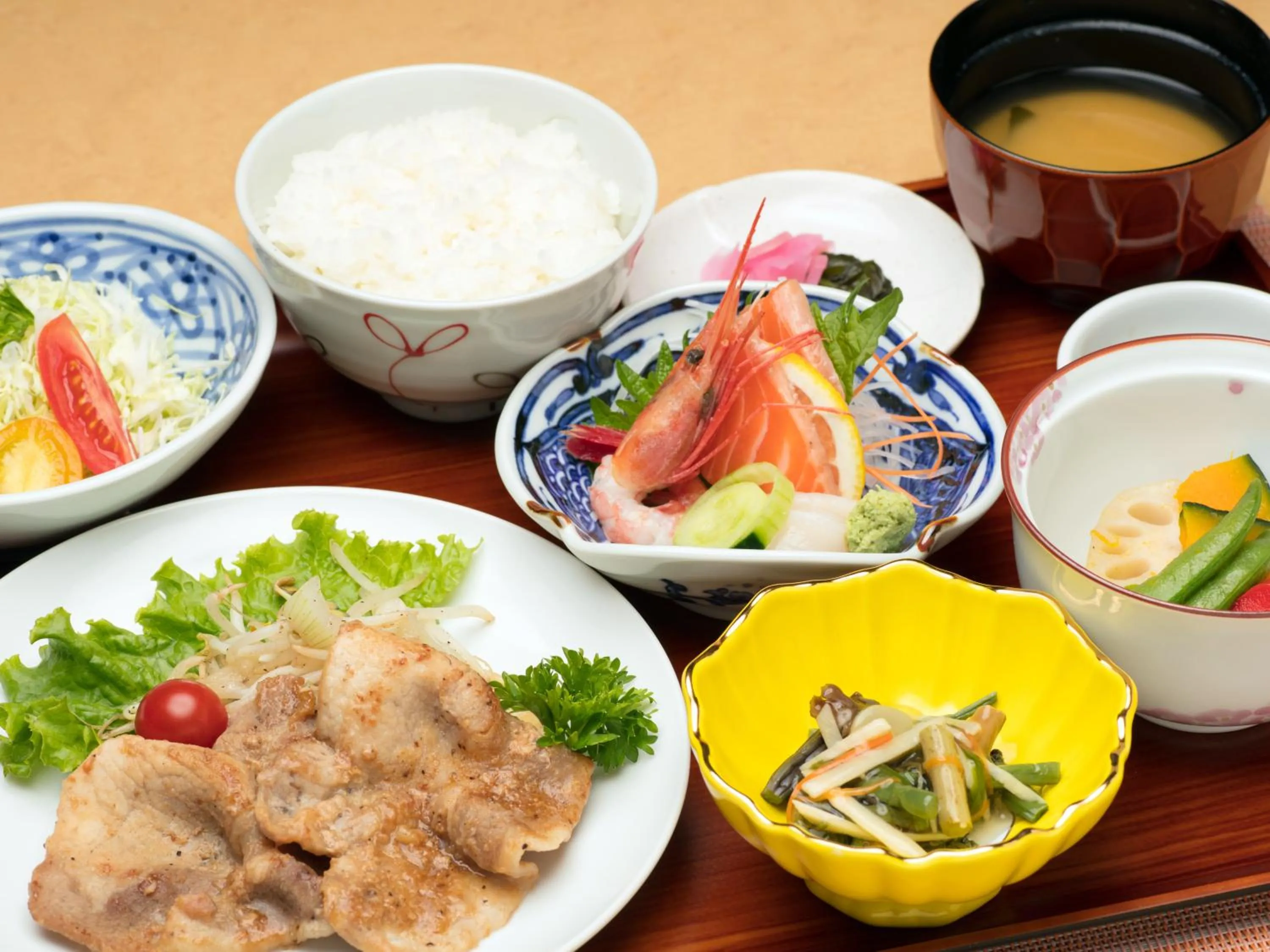 Food in Hotel Higashimokoto