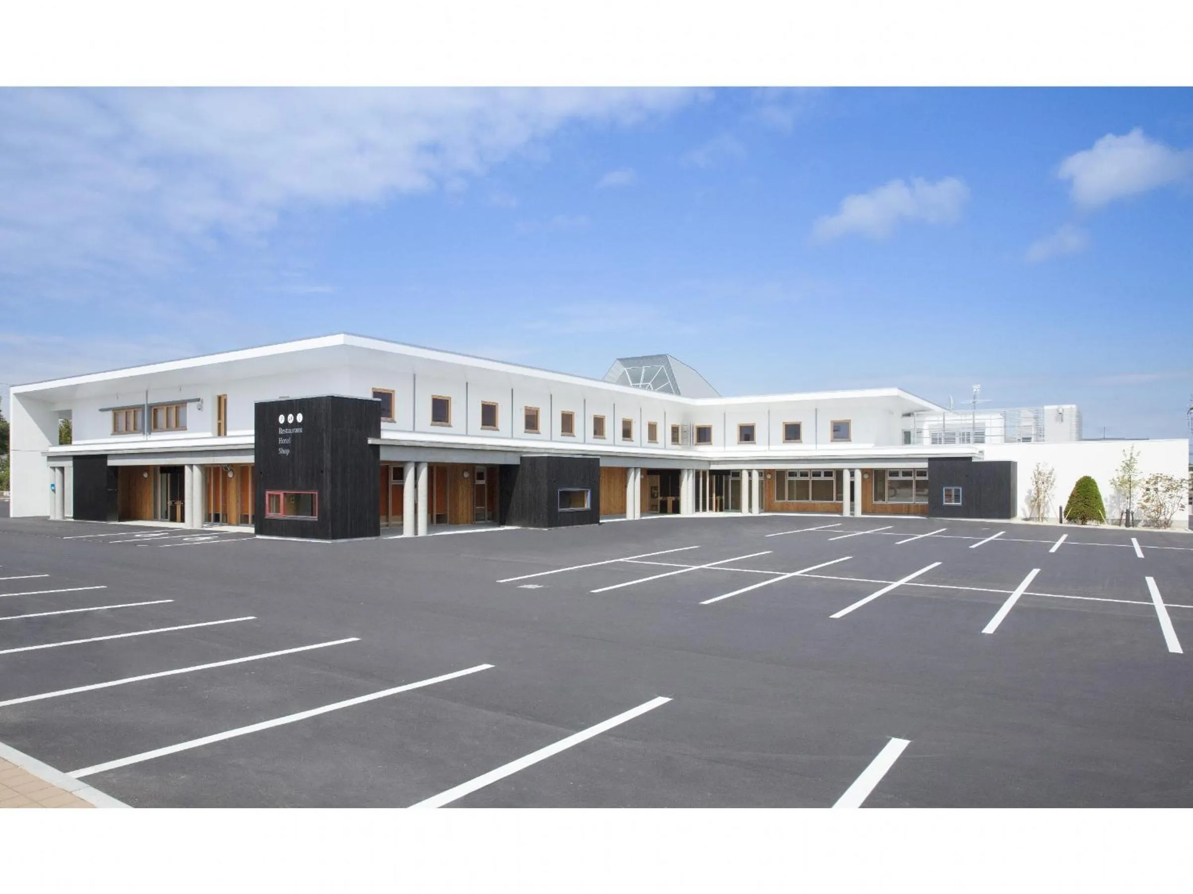 Property building in Hotel Higashimokoto