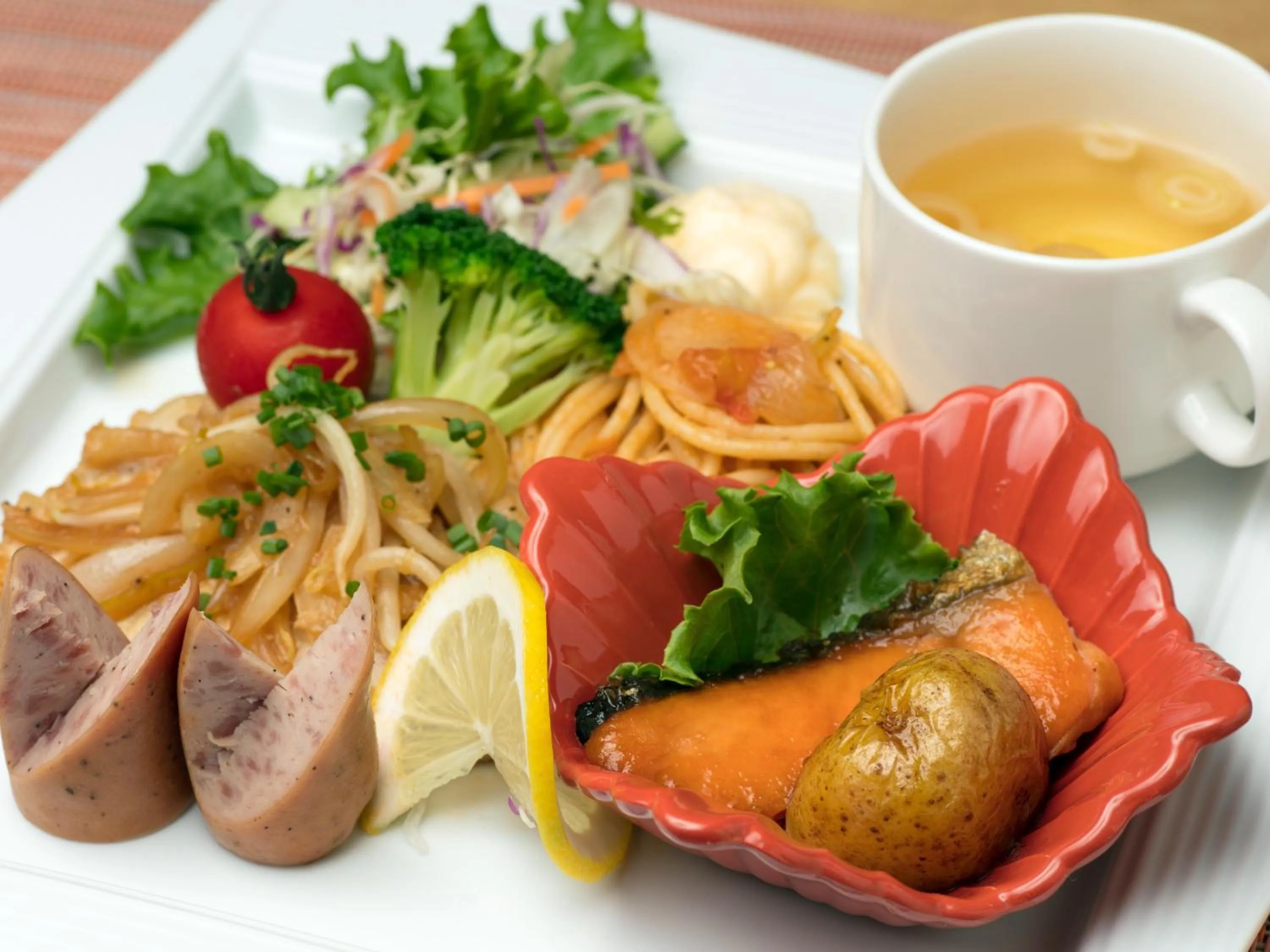 Food in Hotel Higashimokoto