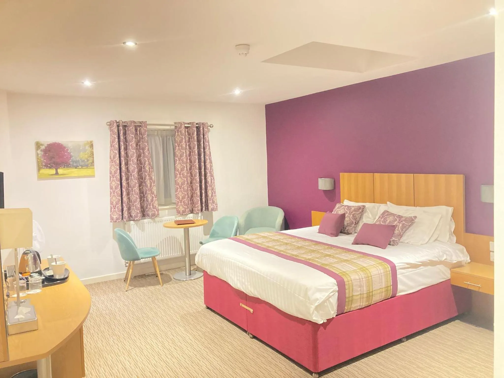 Bedroom, Bed in Deangate Motel