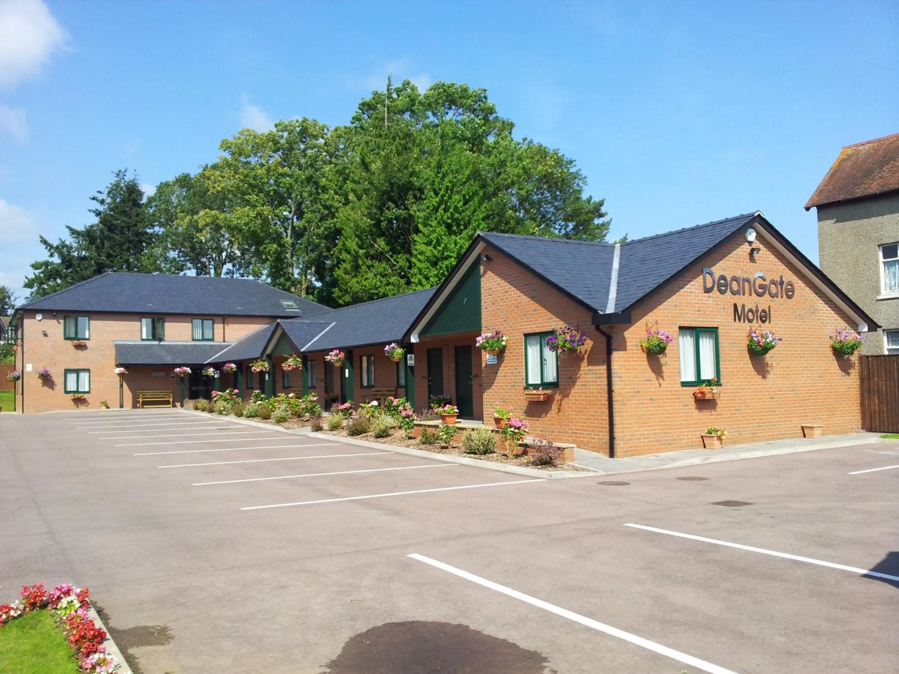 Property building in Deangate Motel