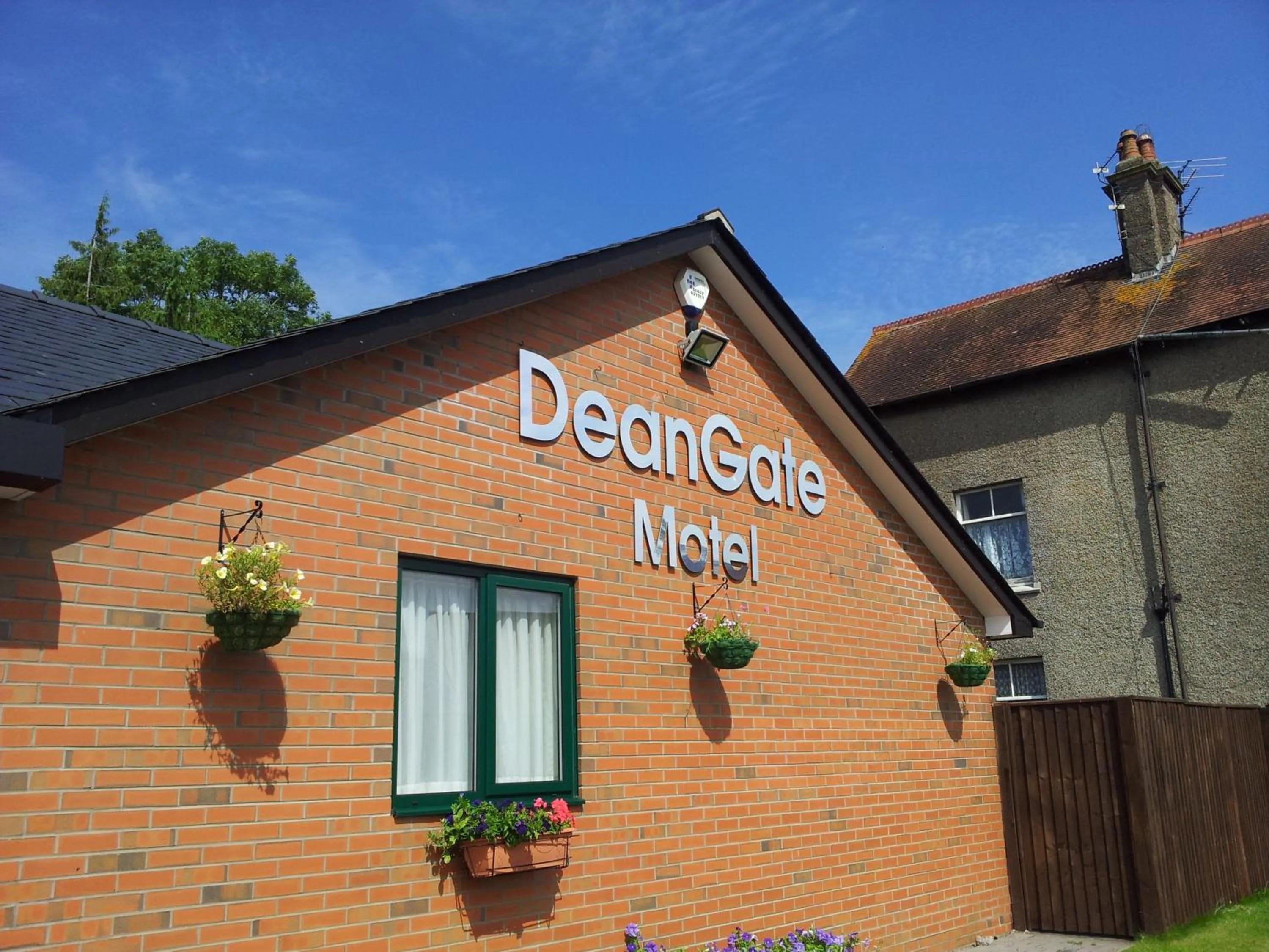 Property building in Deangate Motel