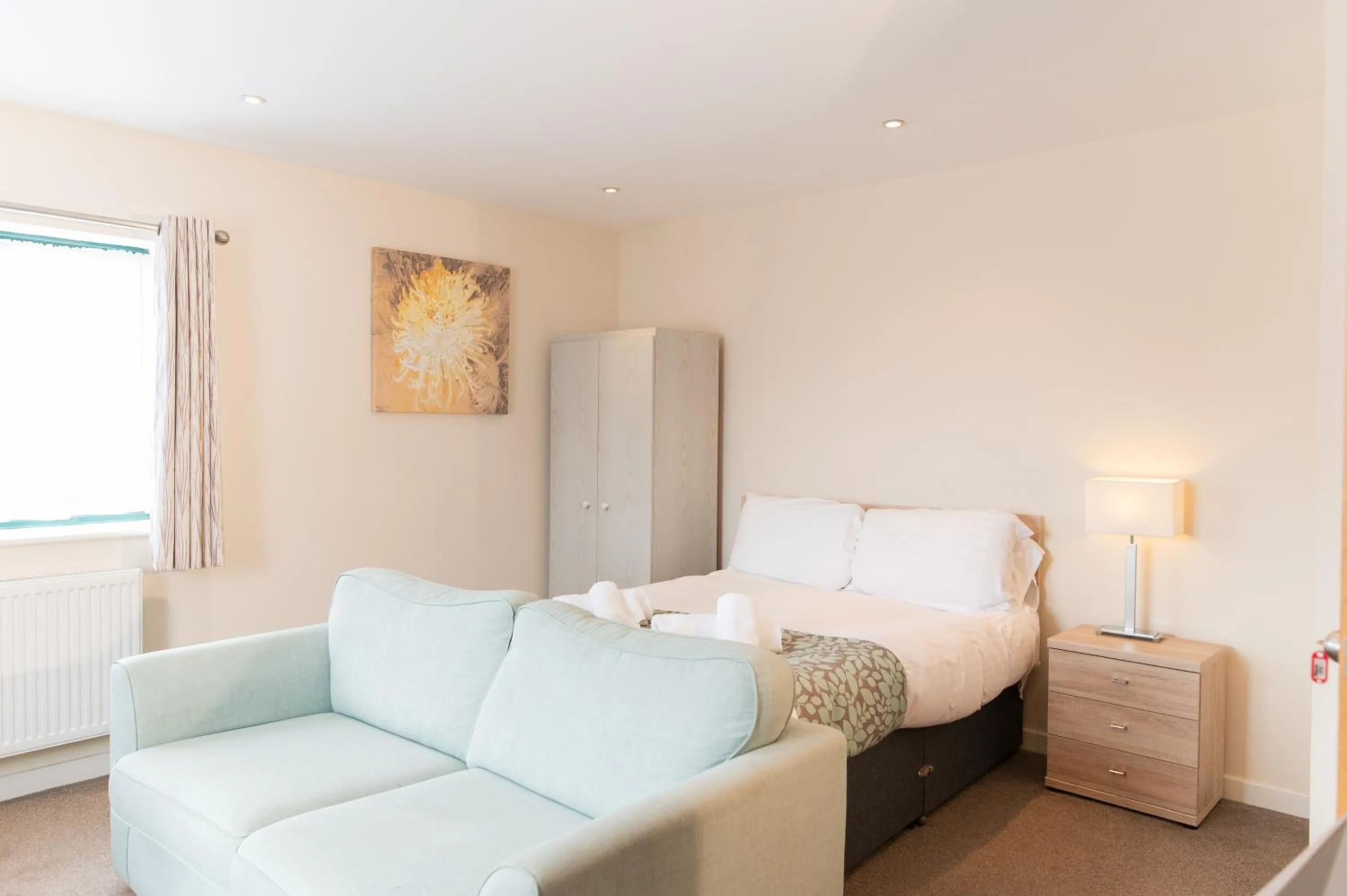 Bedroom, Bed in Deangate Motel