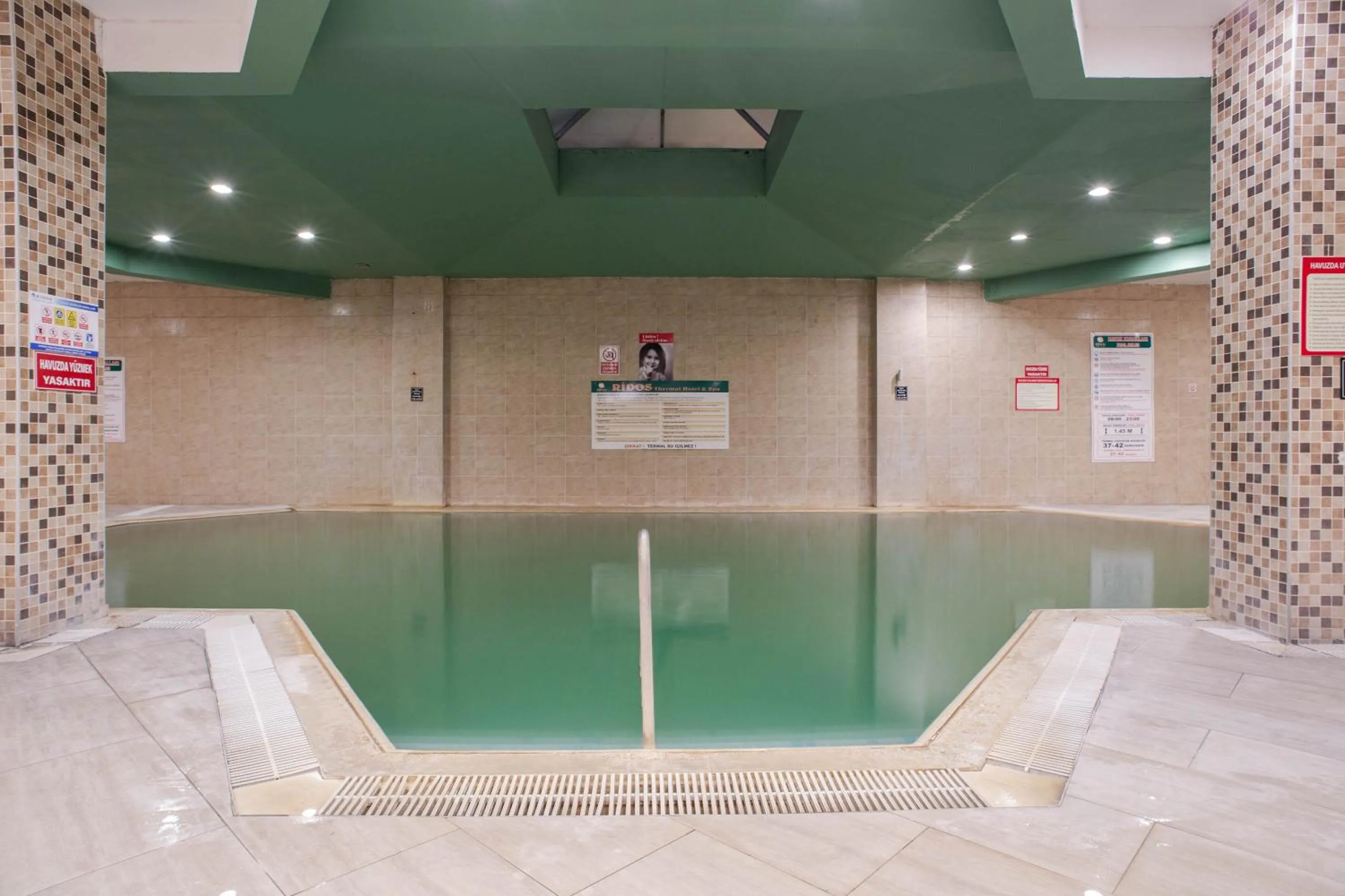 Swimming pool in Ridos Thermal Hotel & Spa