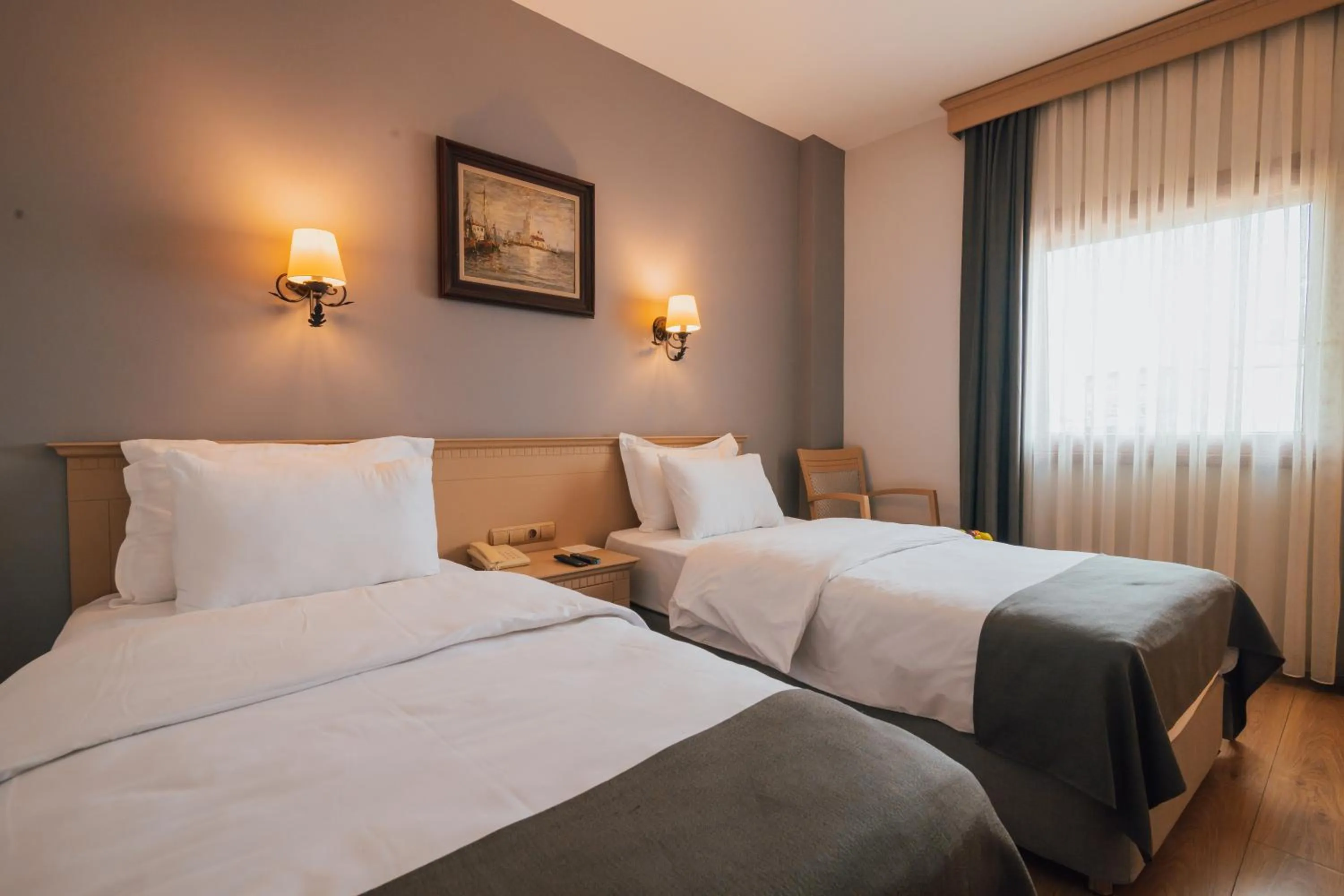 Photo of the whole room, Bed in Usta Park Hotel