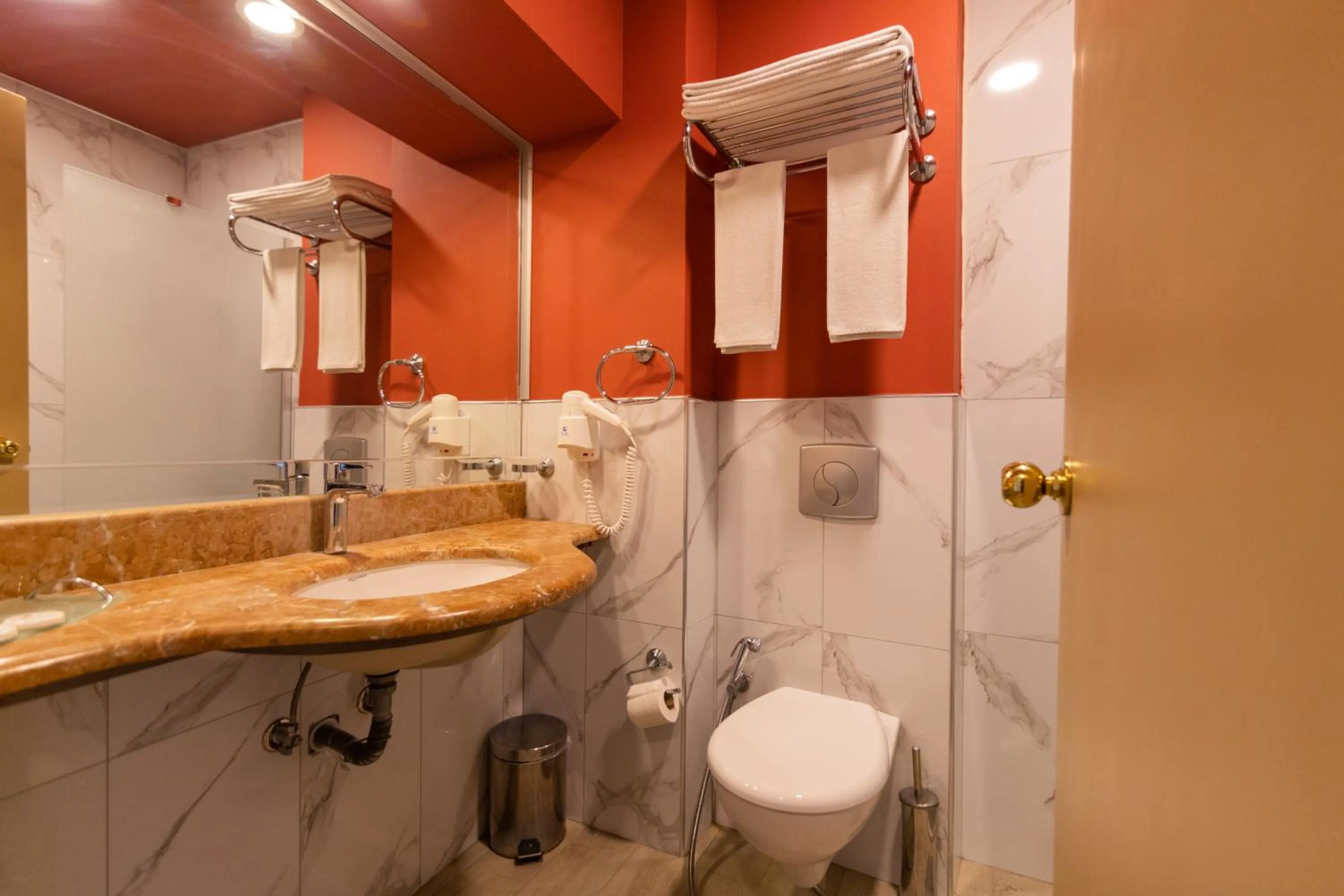 Bathroom in Usta Park Hotel