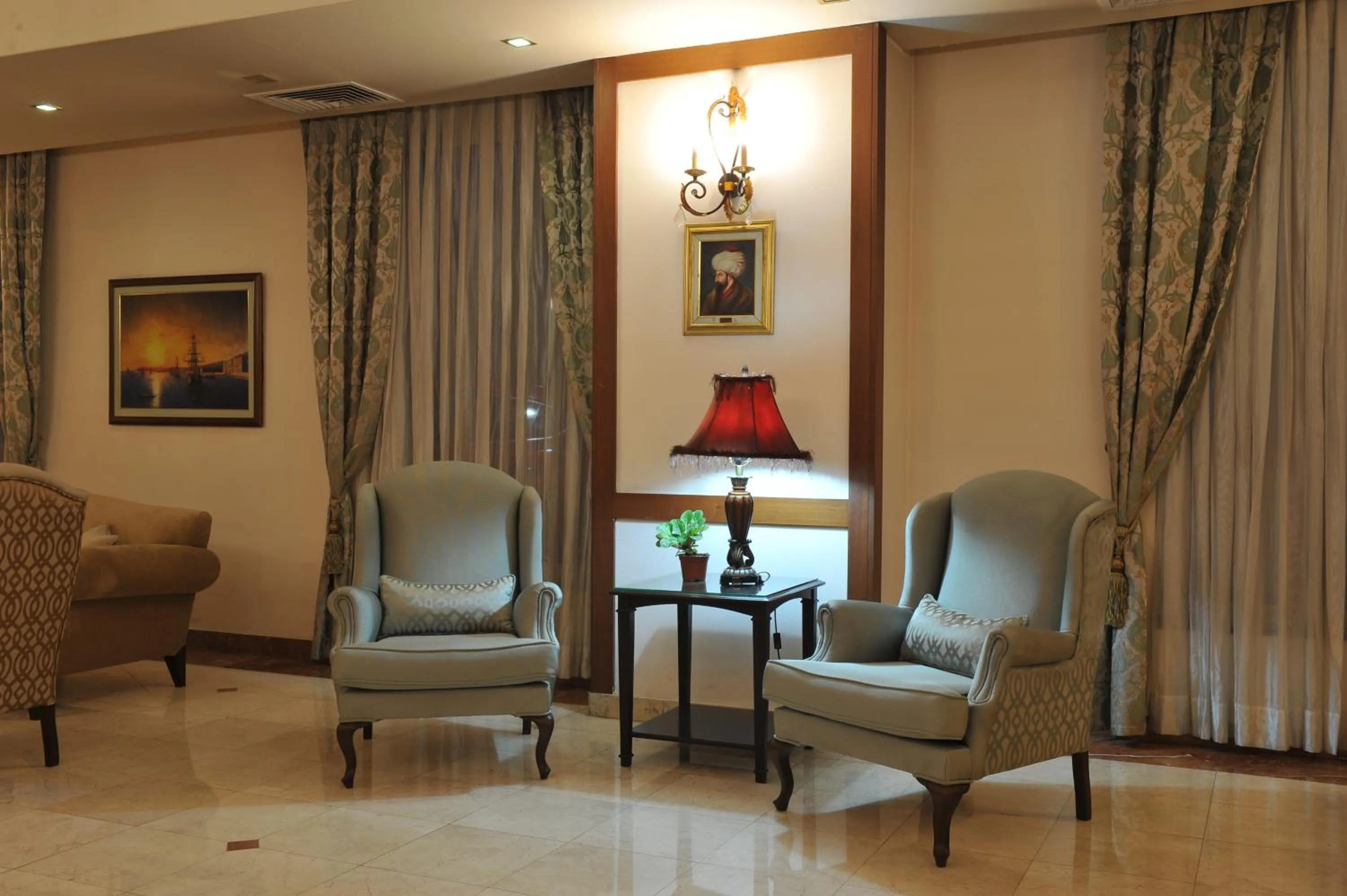 Lobby or reception in Usta Park Hotel