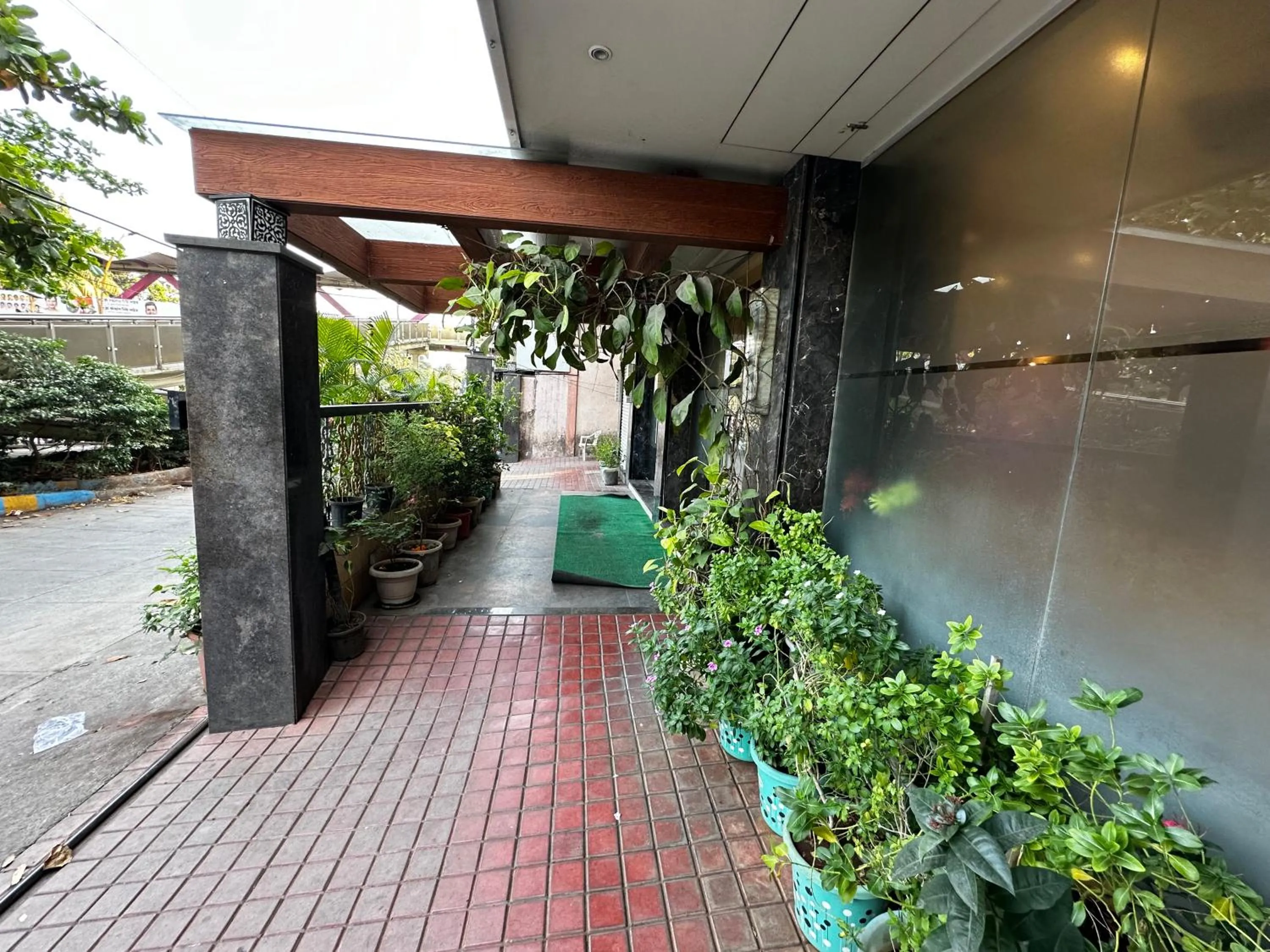 Facade/entrance in South Coast Hotel Wagle Estate Thane