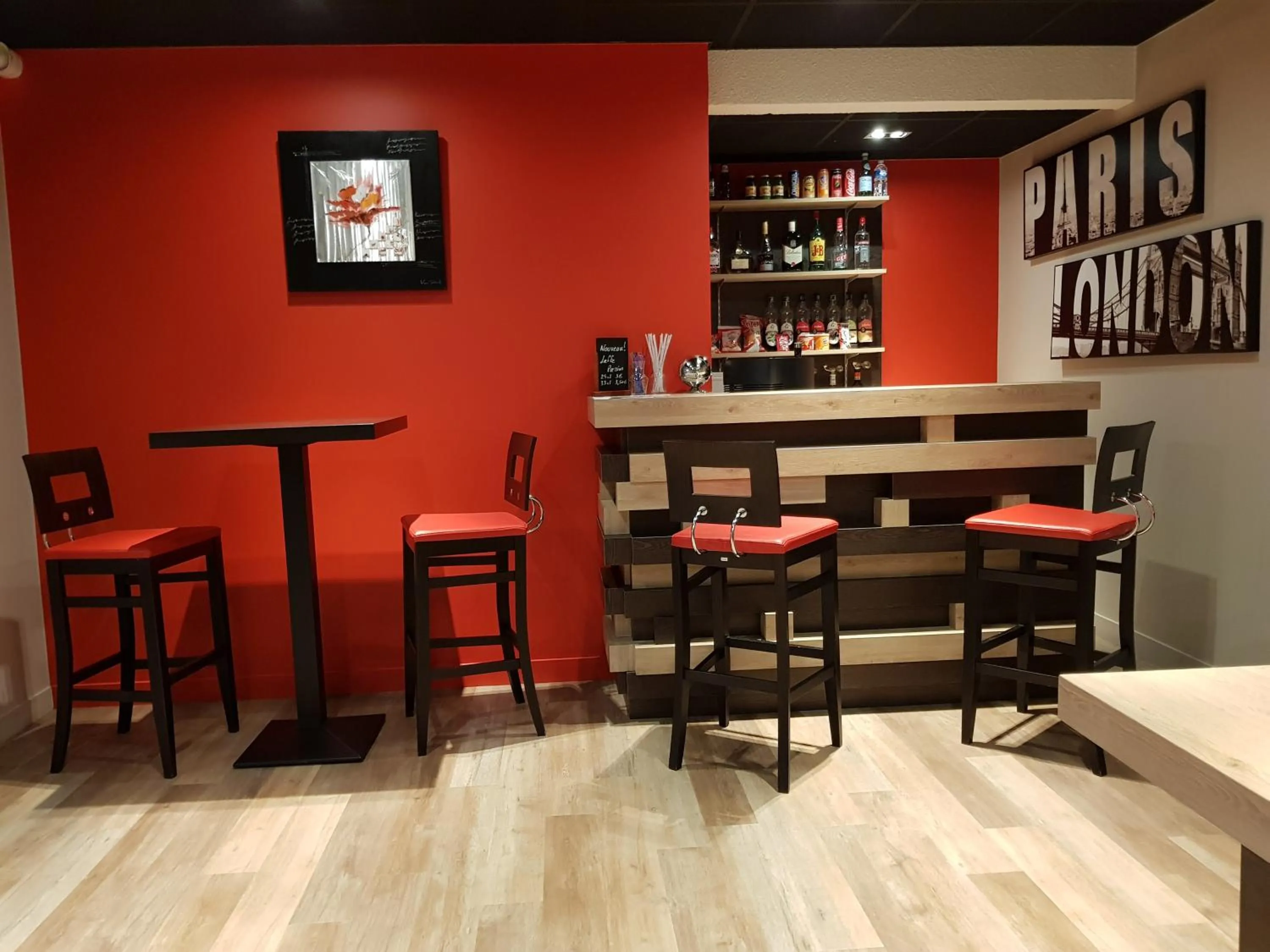 Lounge or bar in Hotel Lune Etoile