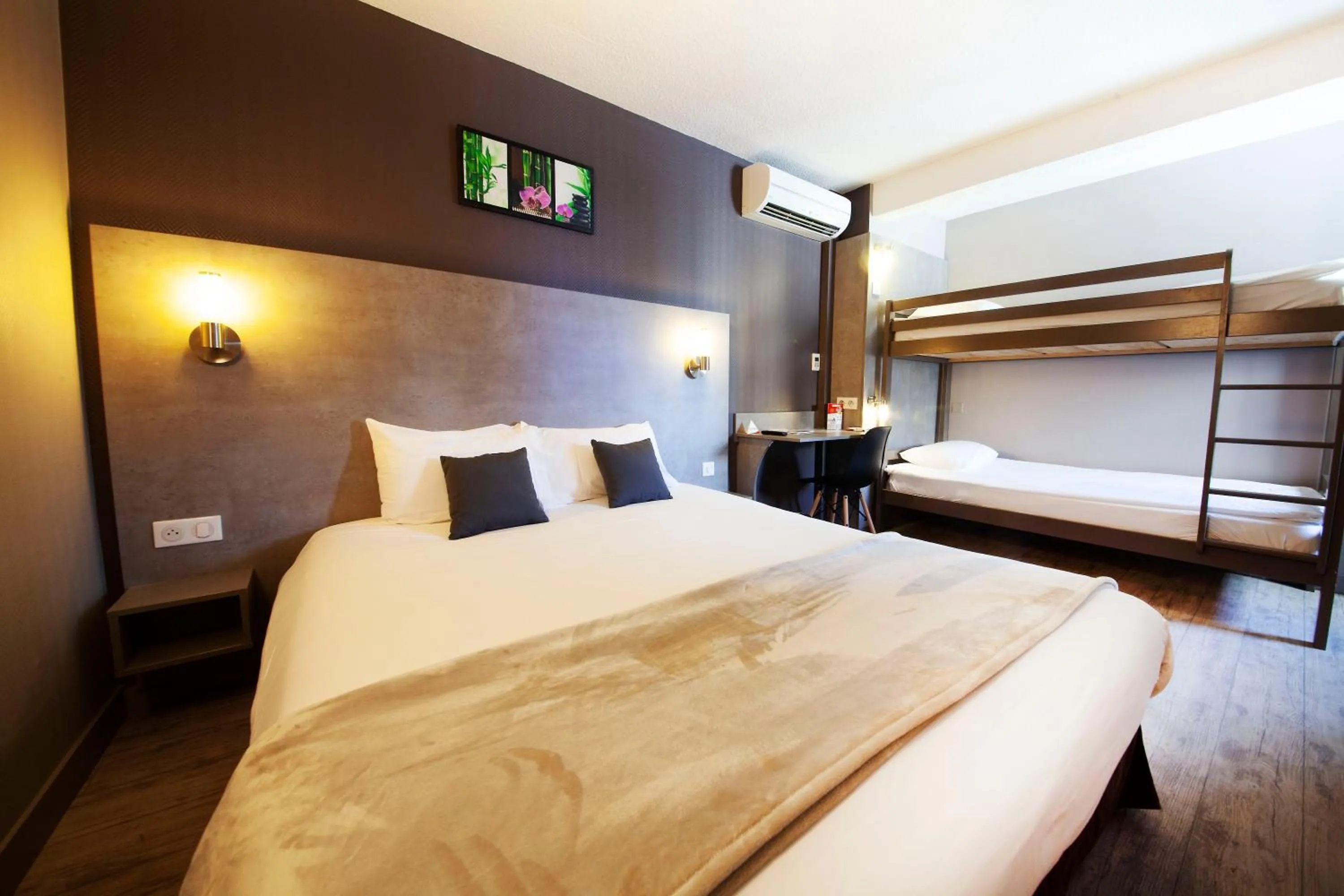 Bed in Hotel Lune Etoile