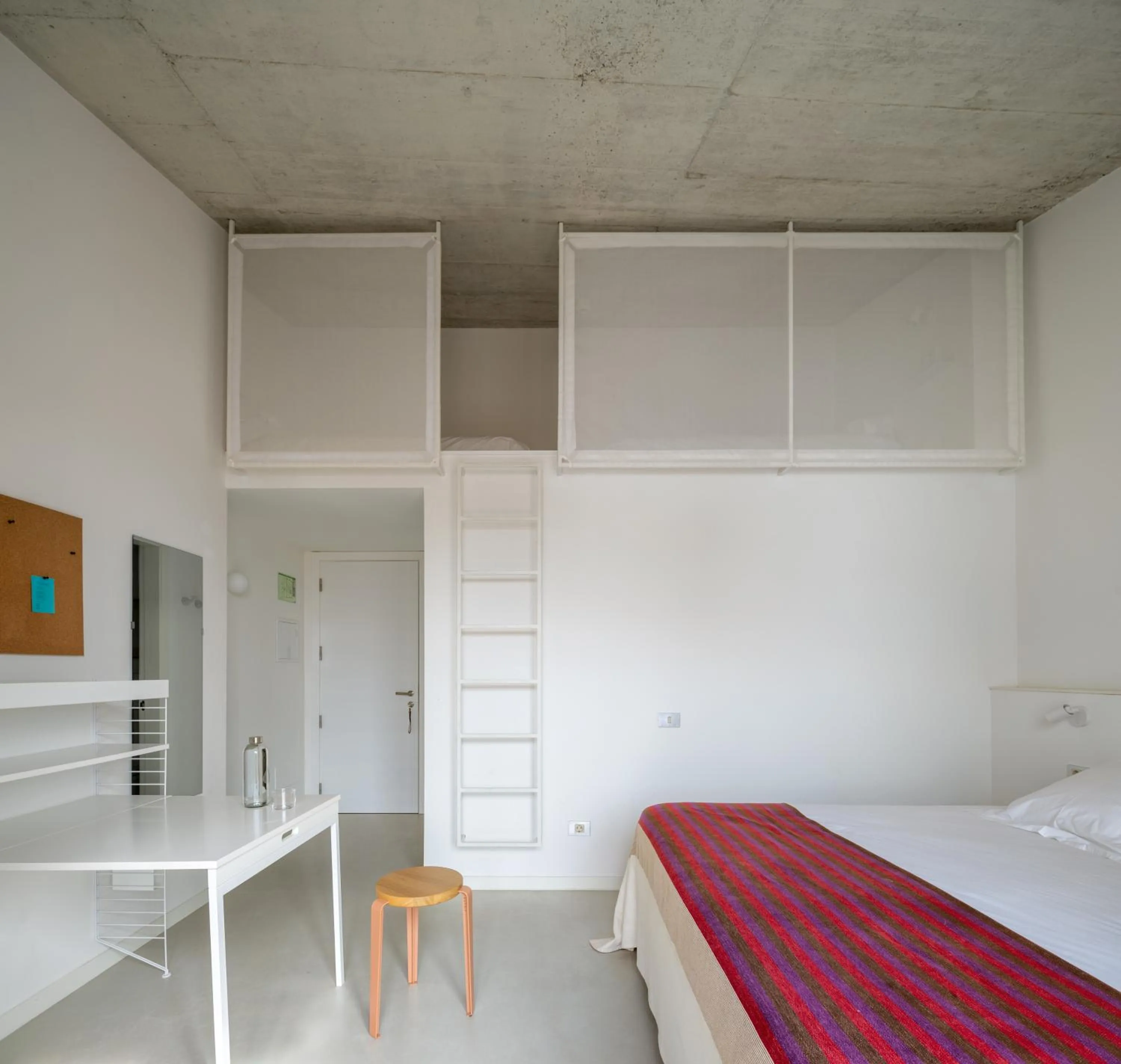 Decorative detail, Bed in Ses Sucreres Small & Slow Hotel