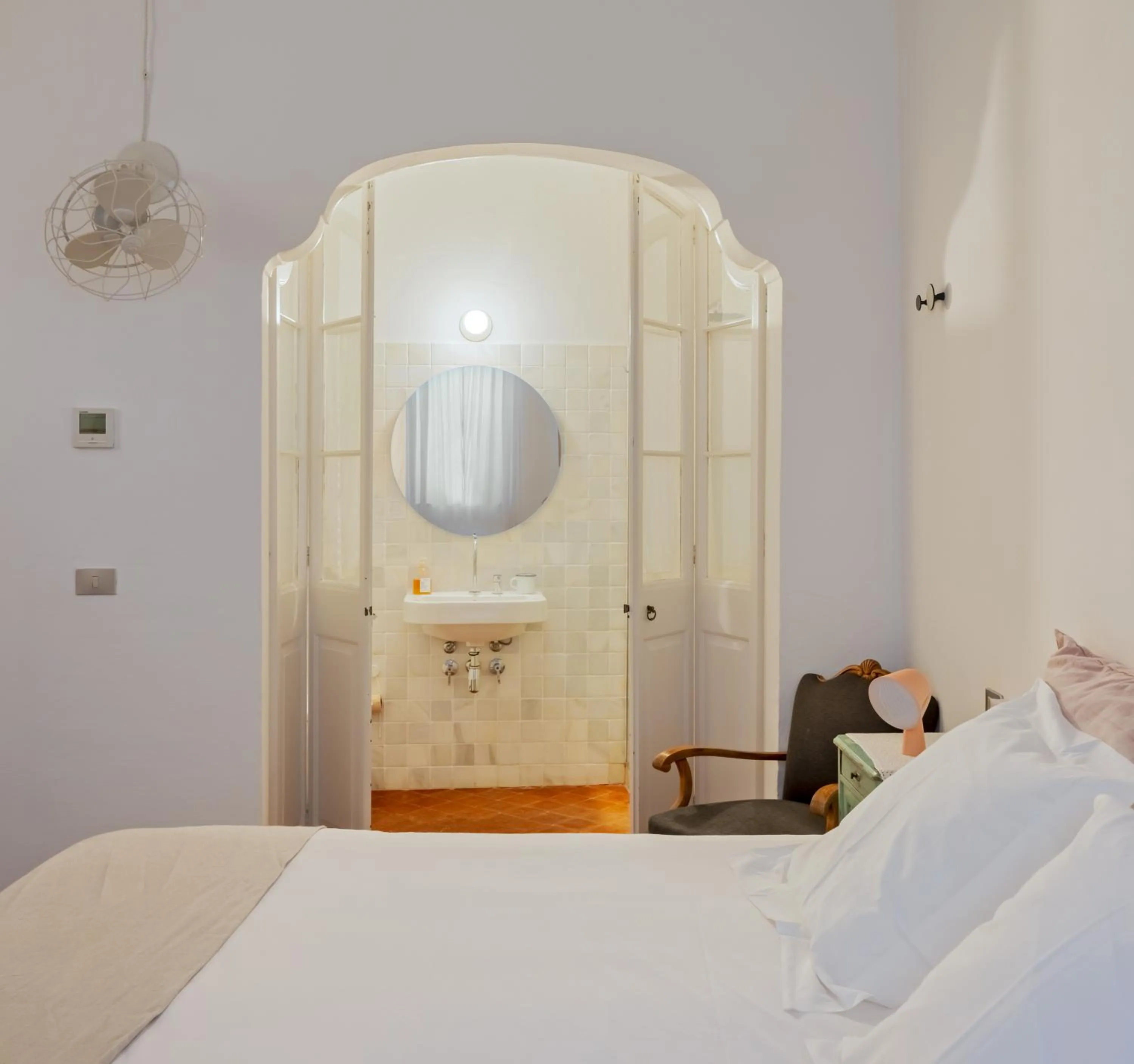 Bathroom, Bed in Ses Sucreres Small & Slow Hotel