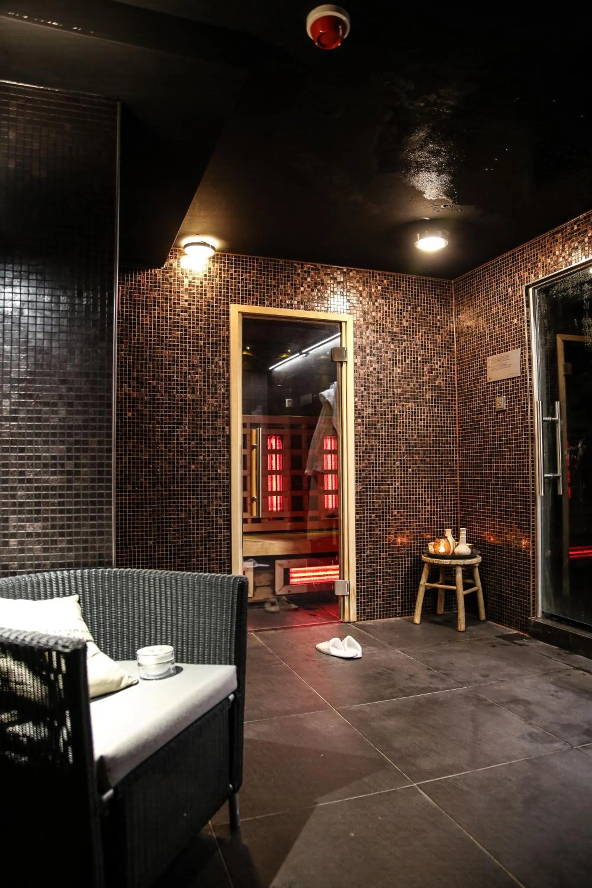 Steam room in Hotel & Spa Savarin - Rijswijk, The Hague