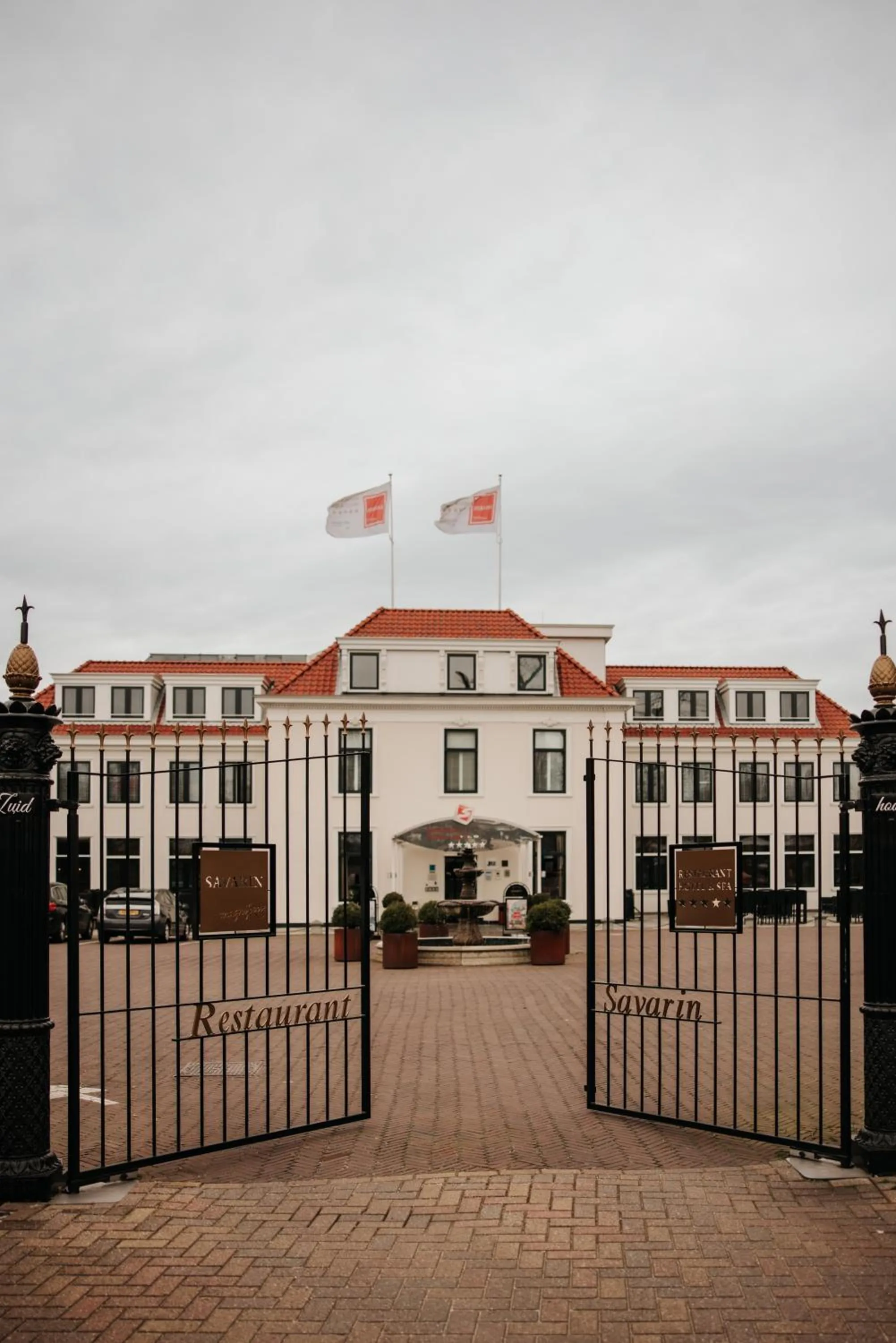 Property building in Hotel & Spa Savarin - Rijswijk, The Hague