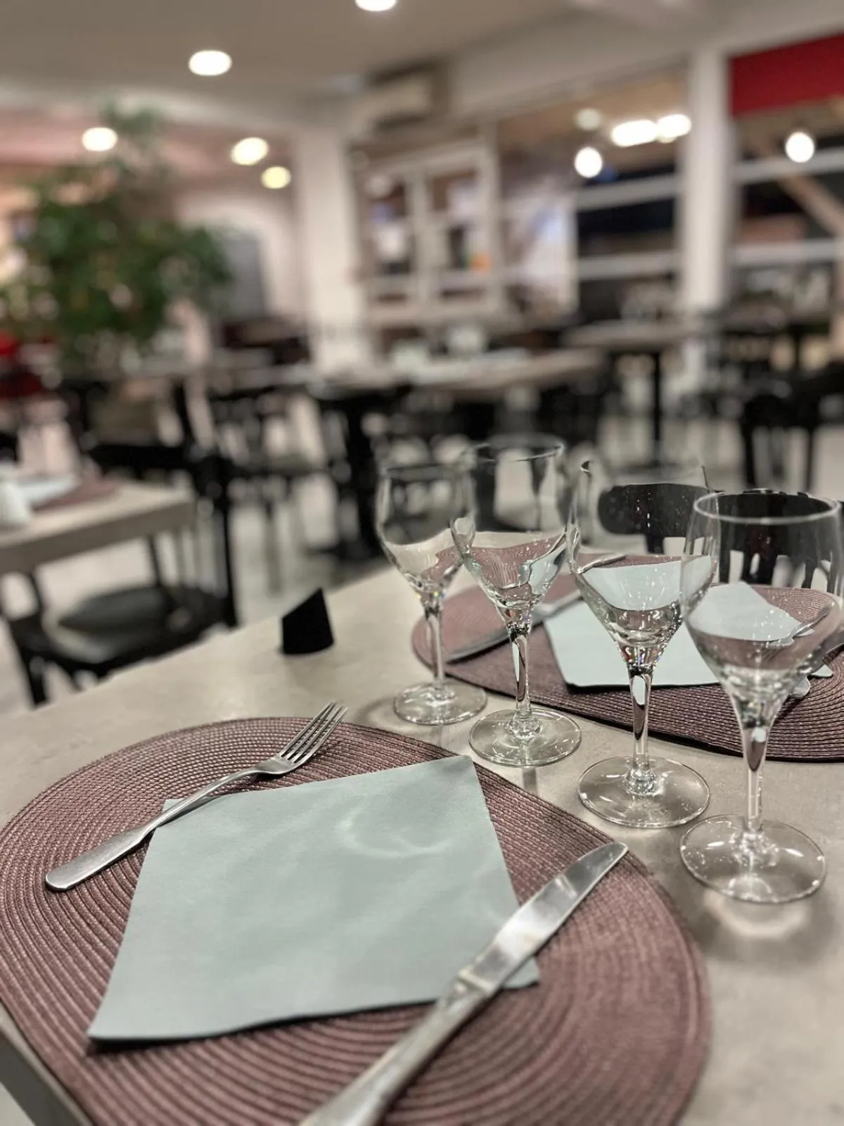 Restaurant/places to eat in Logis Hotel Noemys Brive - Restaurant Le Teinchurier