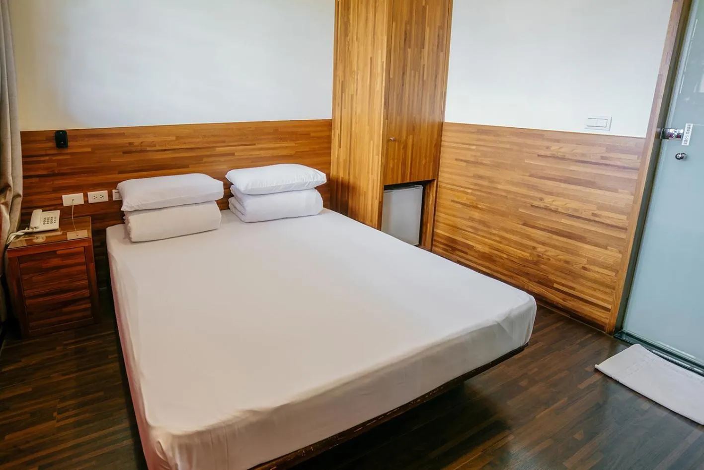 Photo of the whole room, Bed in Kenting Youth Activity Center