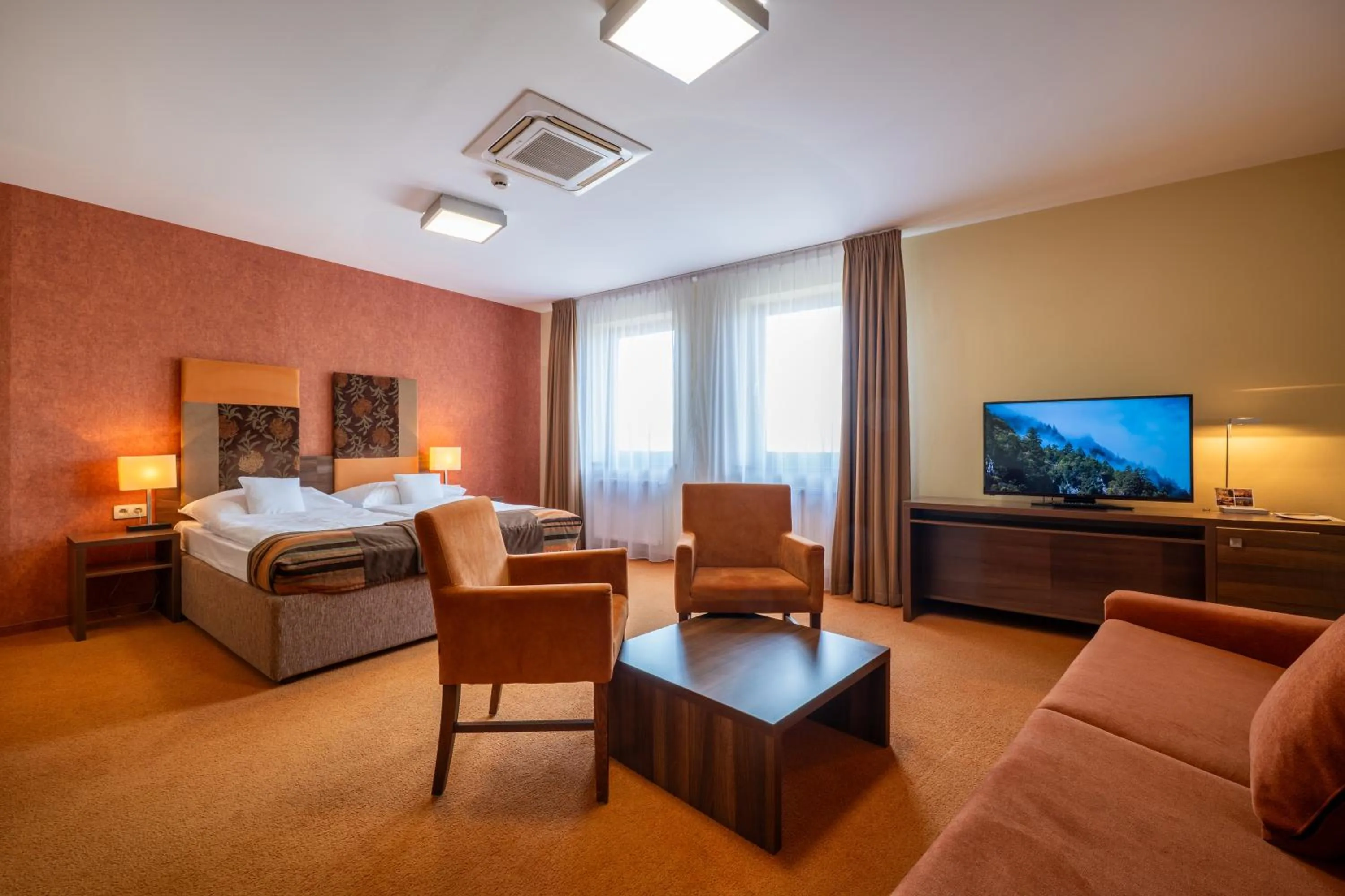 TV and multimedia, Bed in Hotel BELASSI