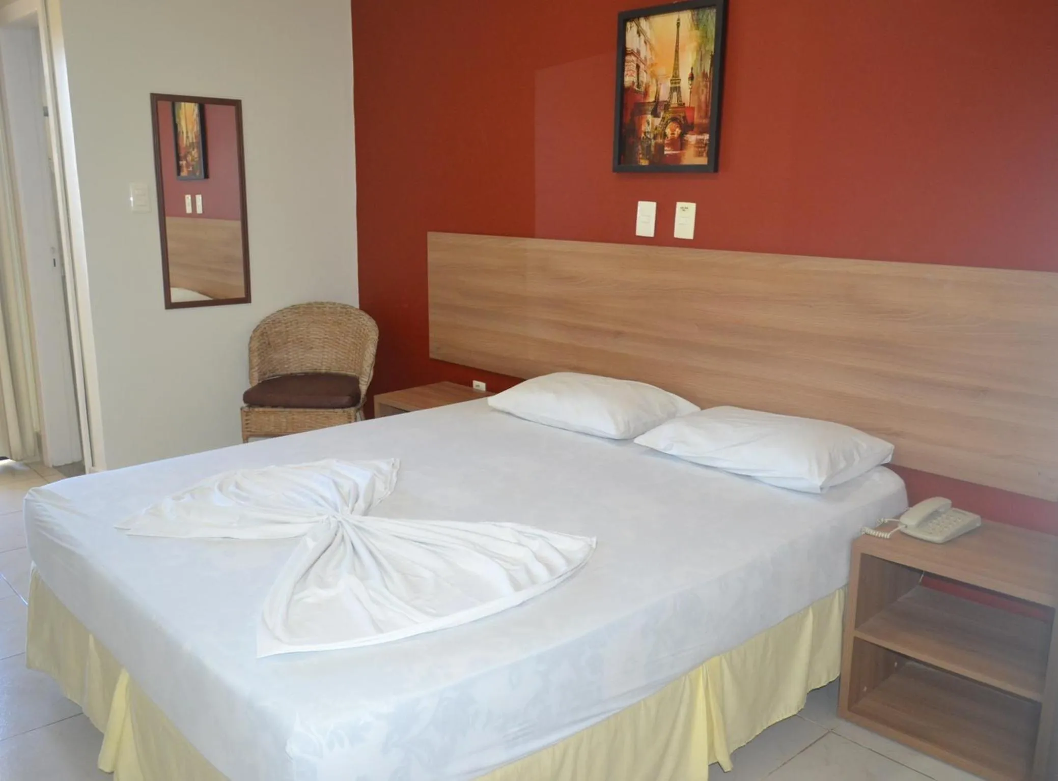 Bed in Tropical Praia Hotel