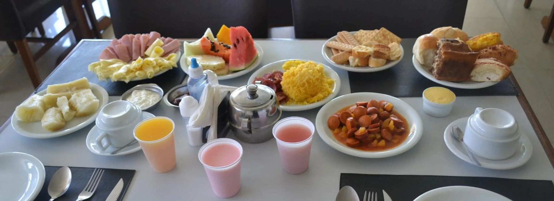 Breakfast in Tropical Praia Hotel