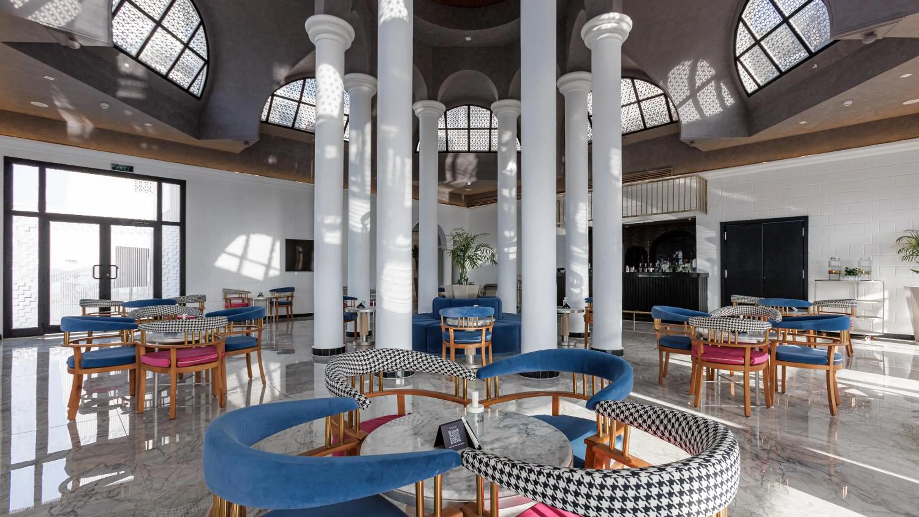 Restaurant/places to eat in Sunrise Remal Beach Resort