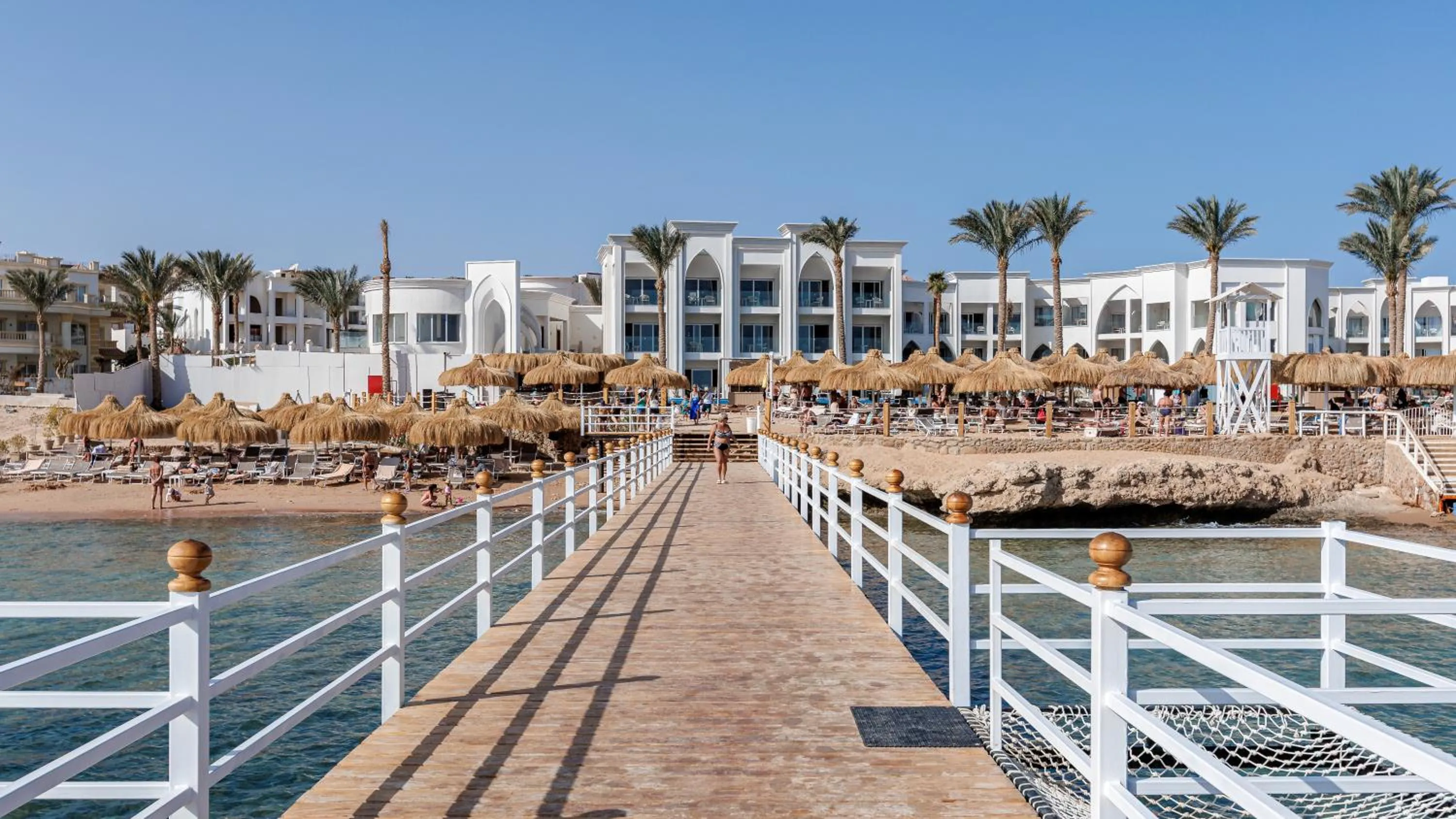 Beach in Sunrise Remal Beach Resort