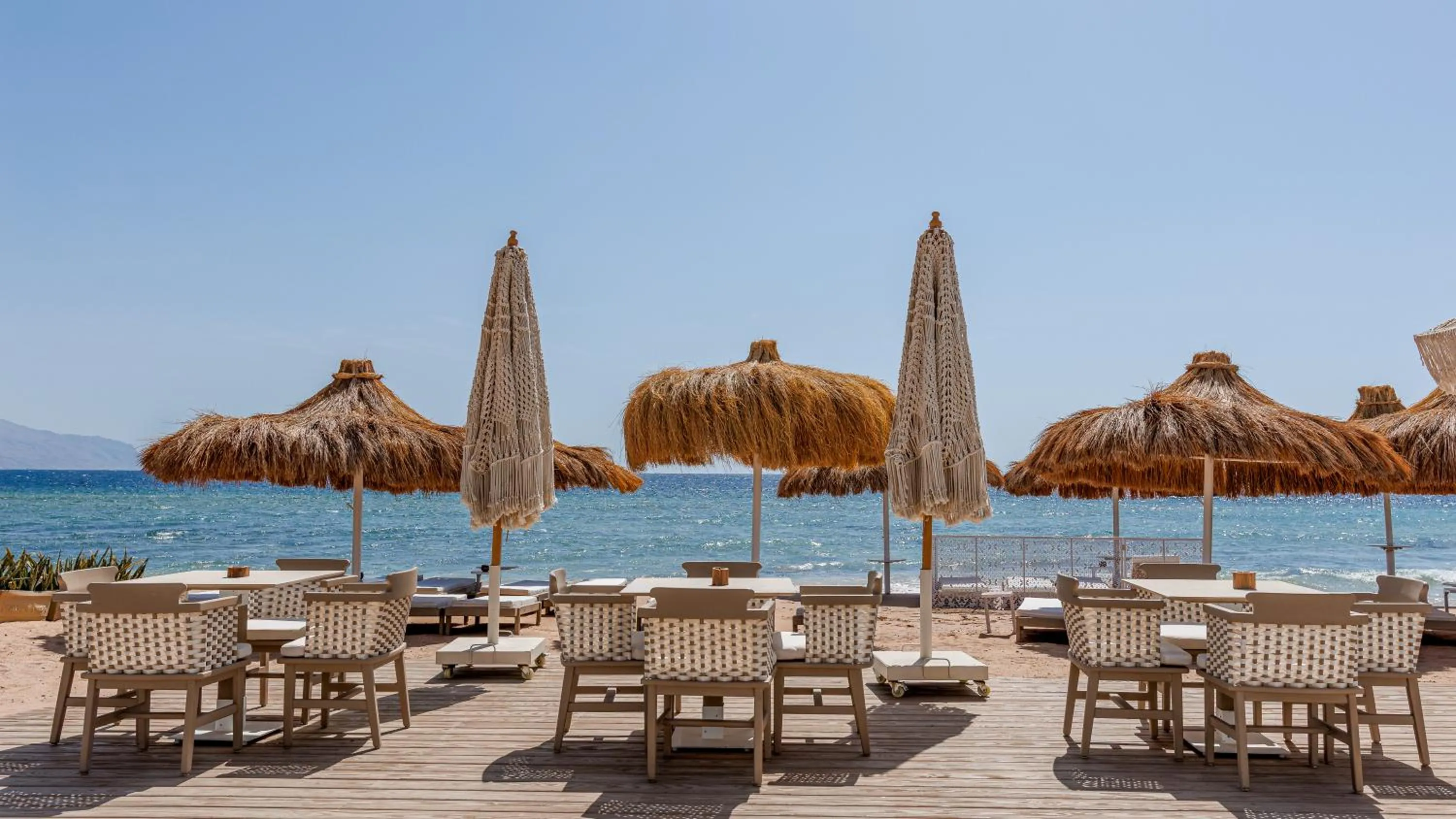 Restaurant/places to eat in Sunrise Remal Beach Resort