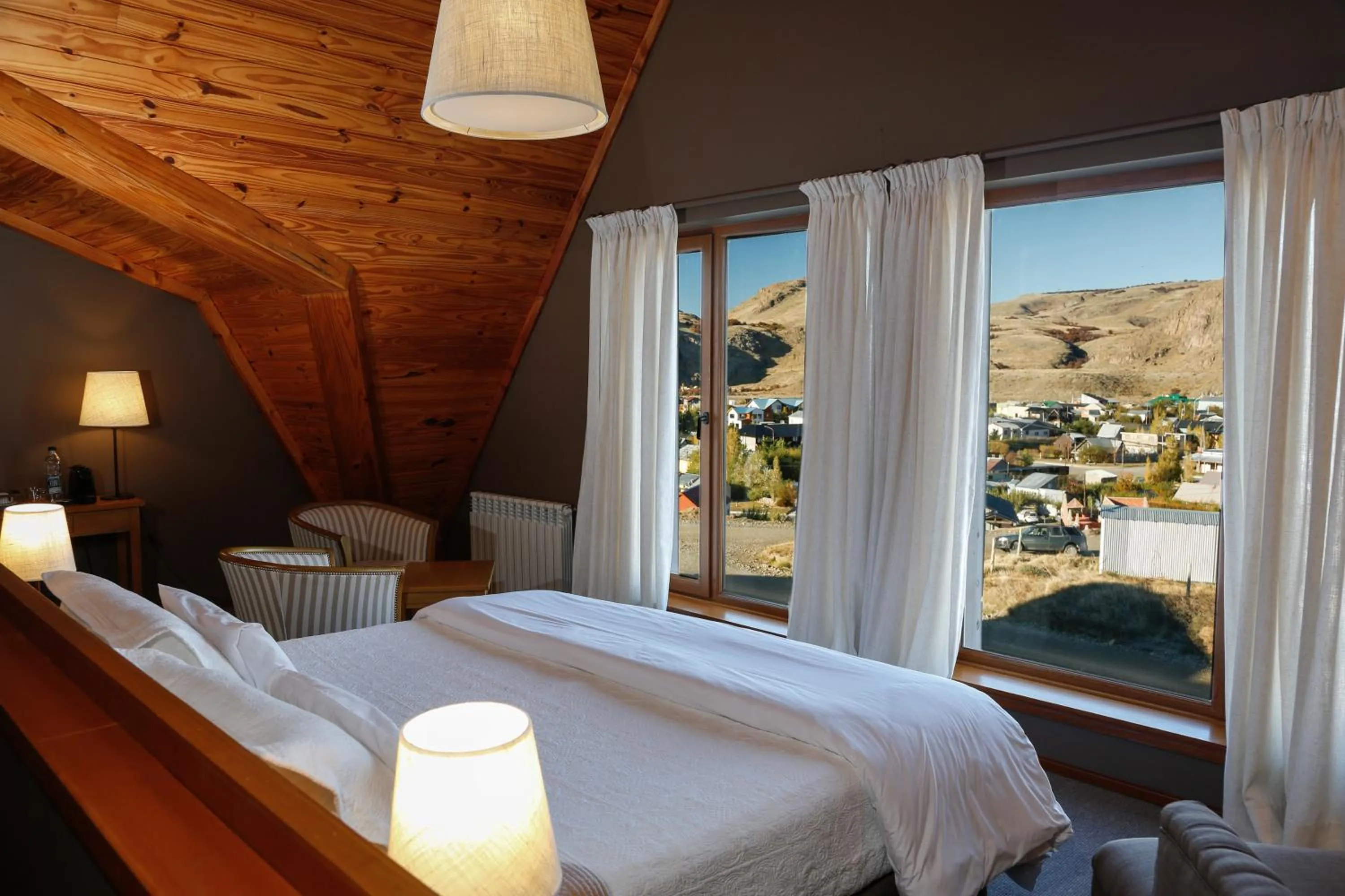 Bed in Los Cerros del Chaltén Boutique Hotel