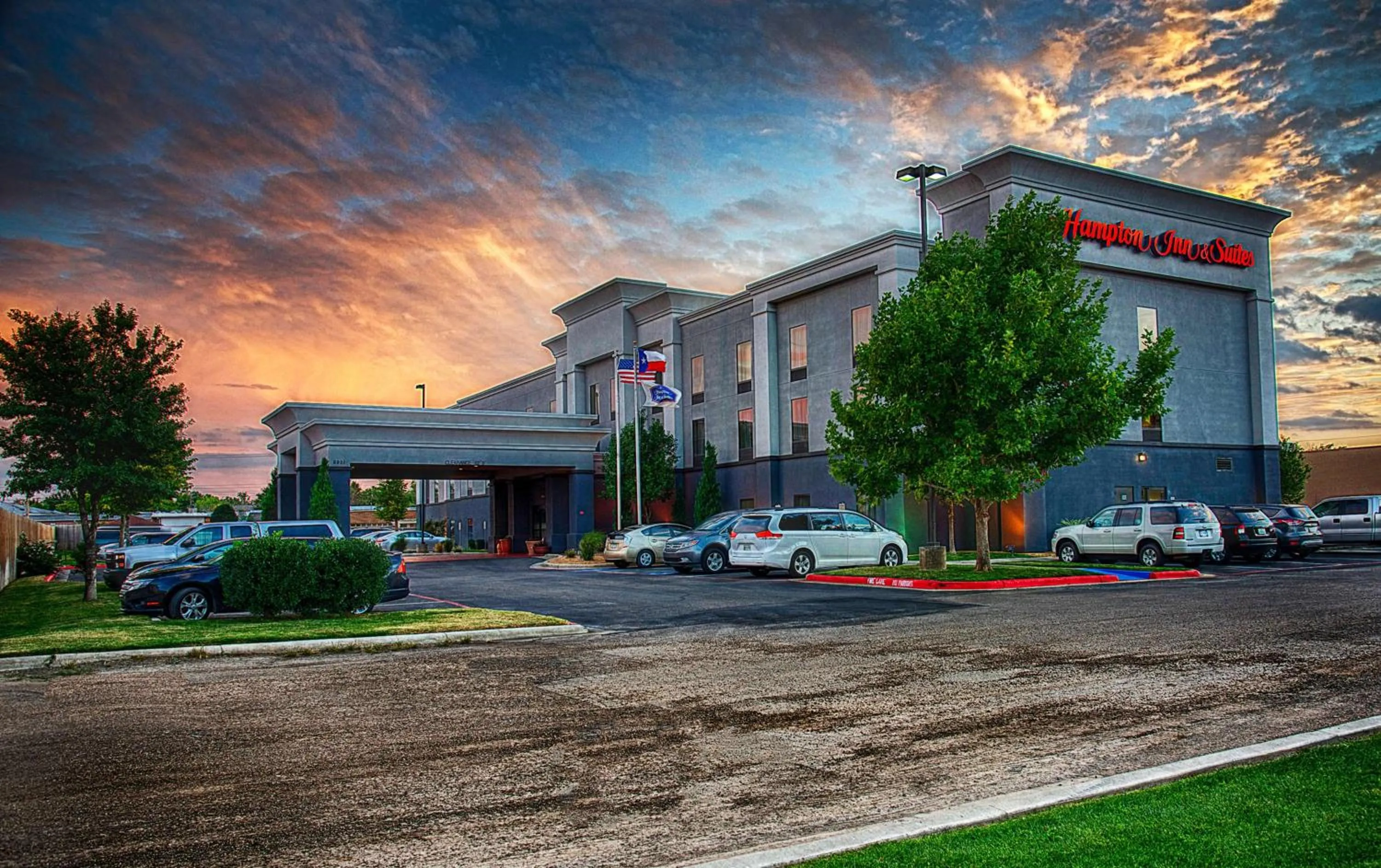 Property building in Hampton Inn and Suites Amarillo West