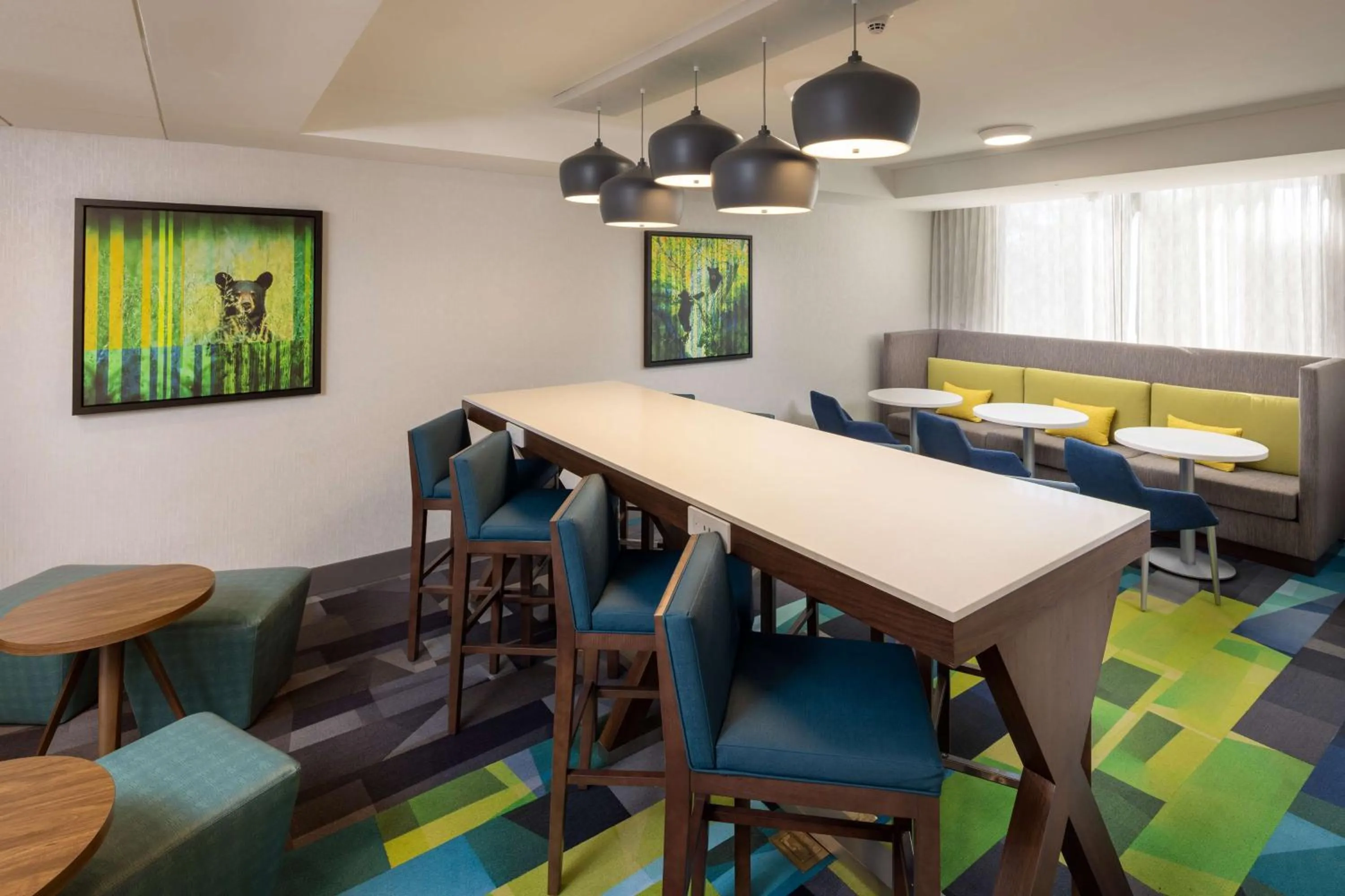 Breakfast in Hampton Inn Asheville-Tunnel Road