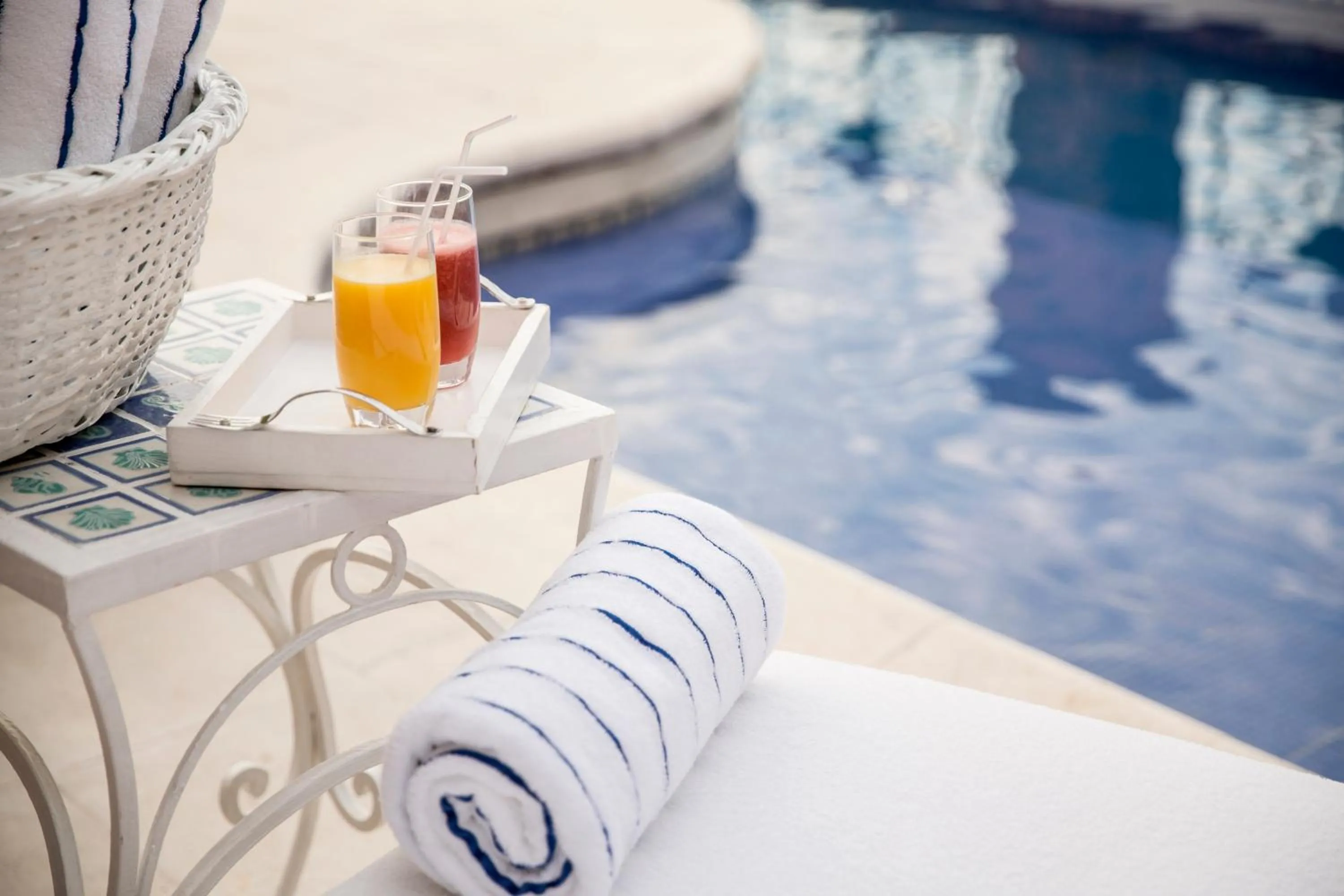 Swimming pool in La Mision Hotel Boutique